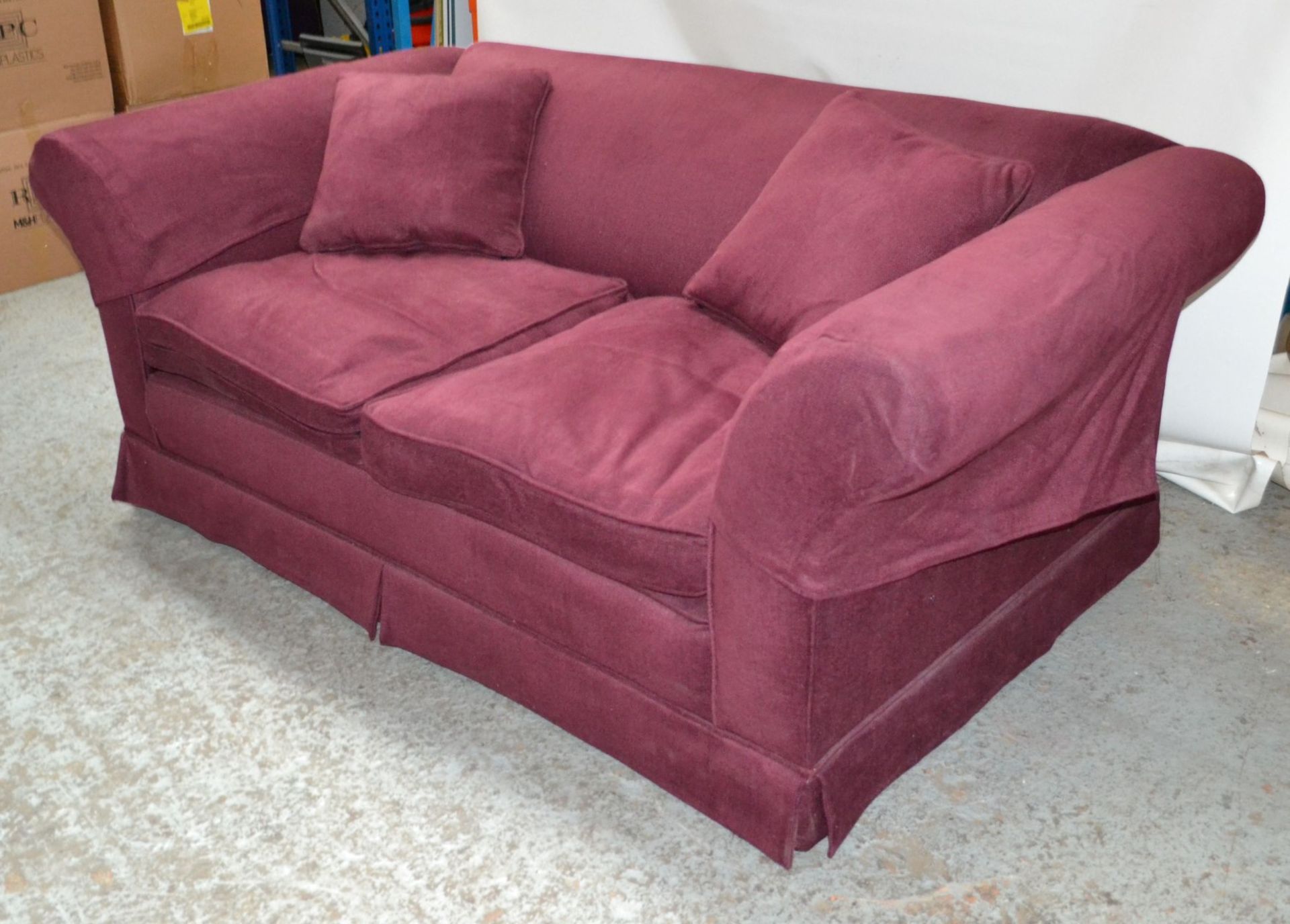 1 x Large Purple Sofa With Arm Covers - CL314 - Location: Altrincham WA14 - *NO VAT On Hammer*<B - Image 4 of 9