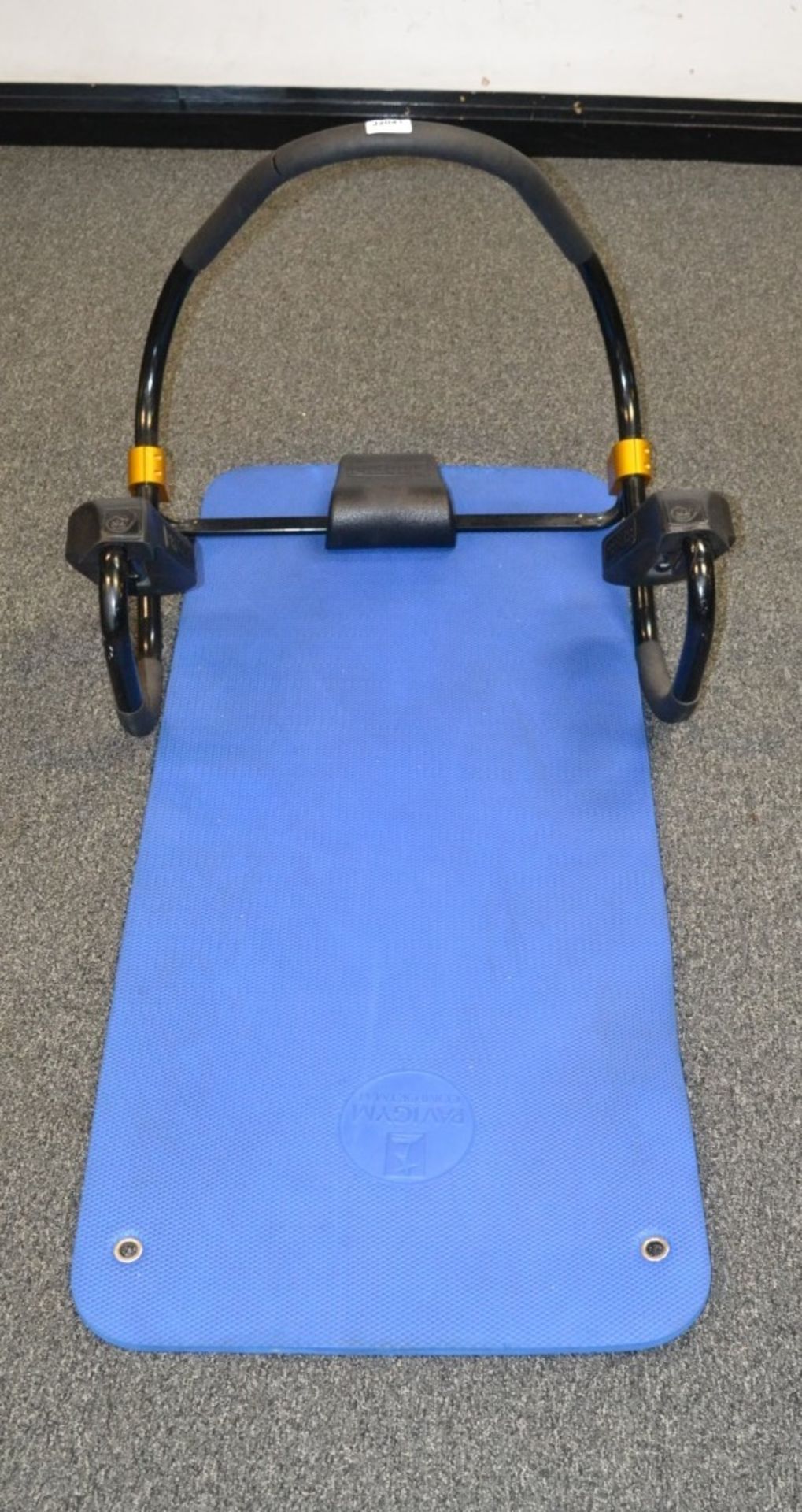 1 x AB Trimmer/Roller With Headrest And Blue Yoga Mat - Dimensions:(Trimmer/Roller) W80/H65cm - (