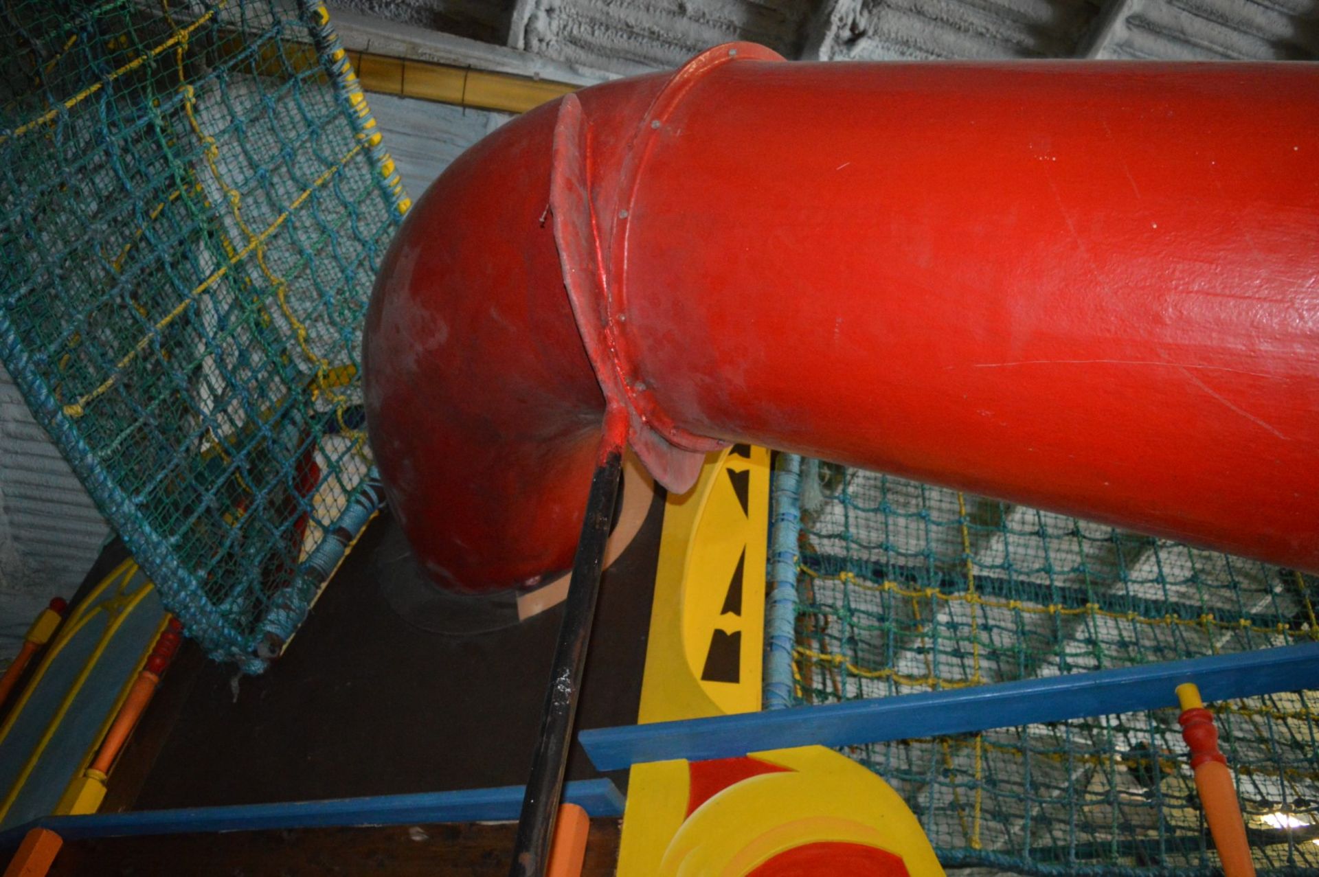 1 x Childrens Playcentre Tunnel Tube Slide in Red - Very Good Condition - Ref PTP - CL351 - - Image 7 of 8