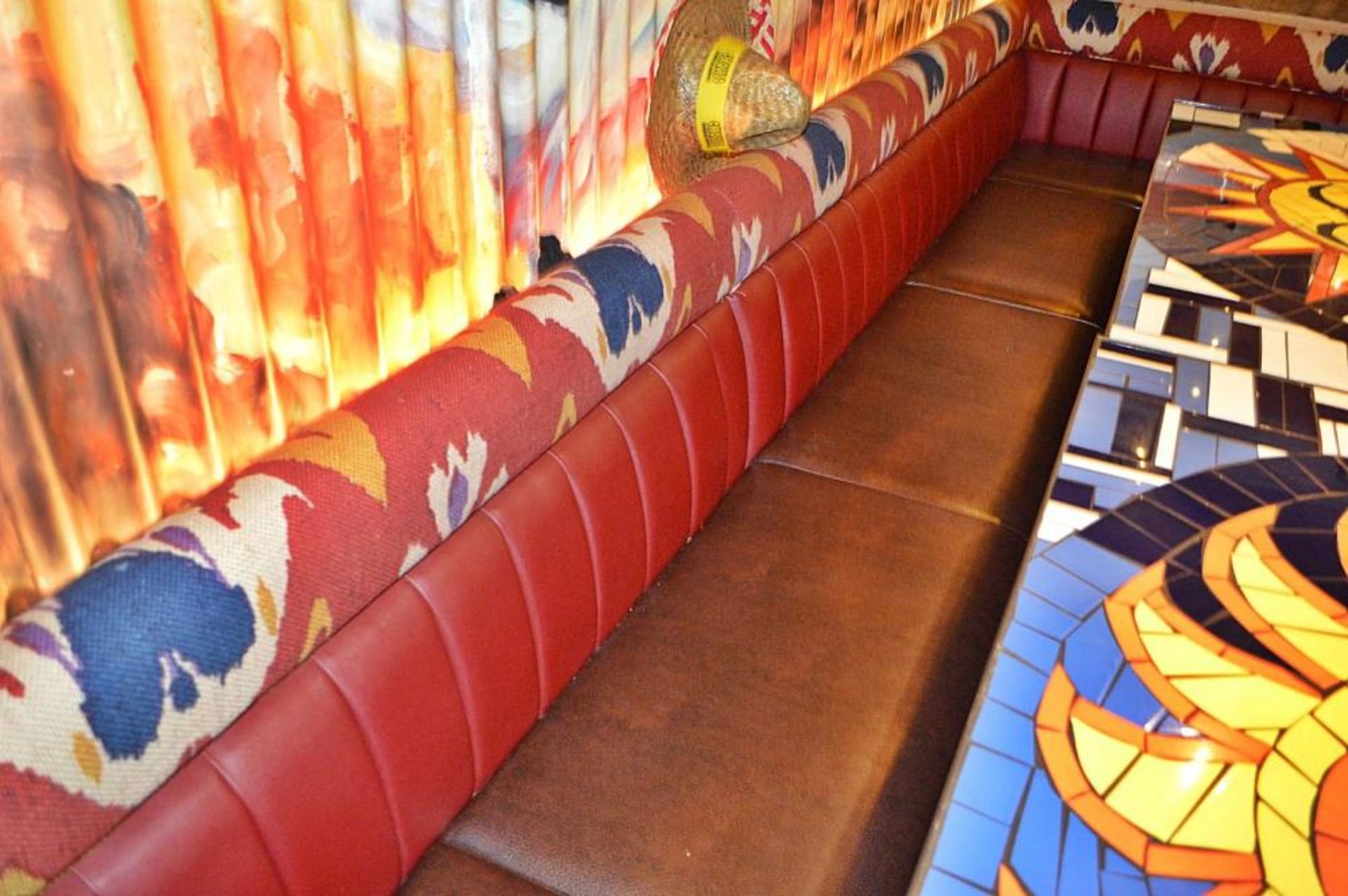 1 x Banquette Seating Bench With Faux Leather and Fabric Upholstery - Three Sided Design - Faux Leat - Image 9 of 9