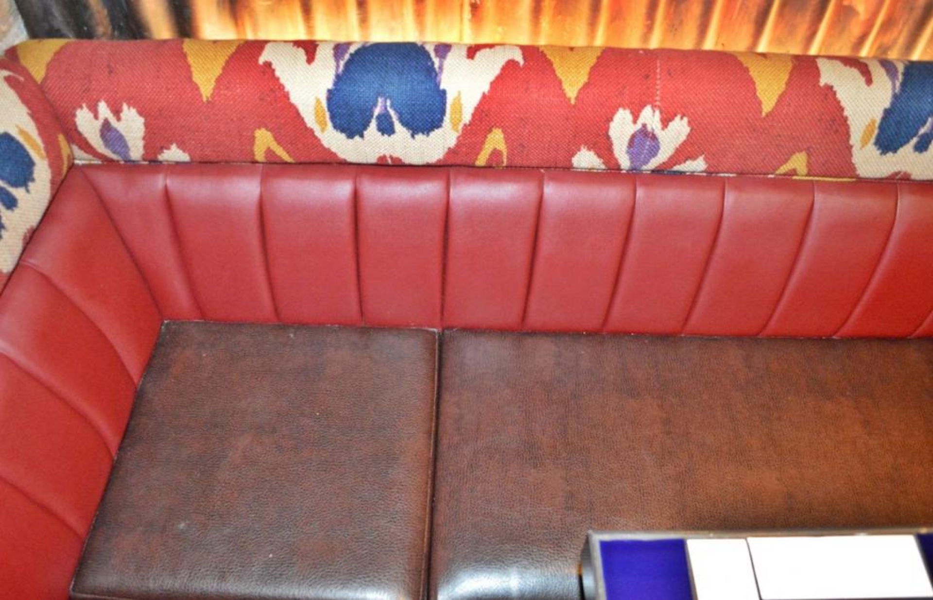 1 x Banquette Seating Bench With Faux Leather and Fabric Upholstery - Three Sided Design - Faux Leat - Image 8 of 9