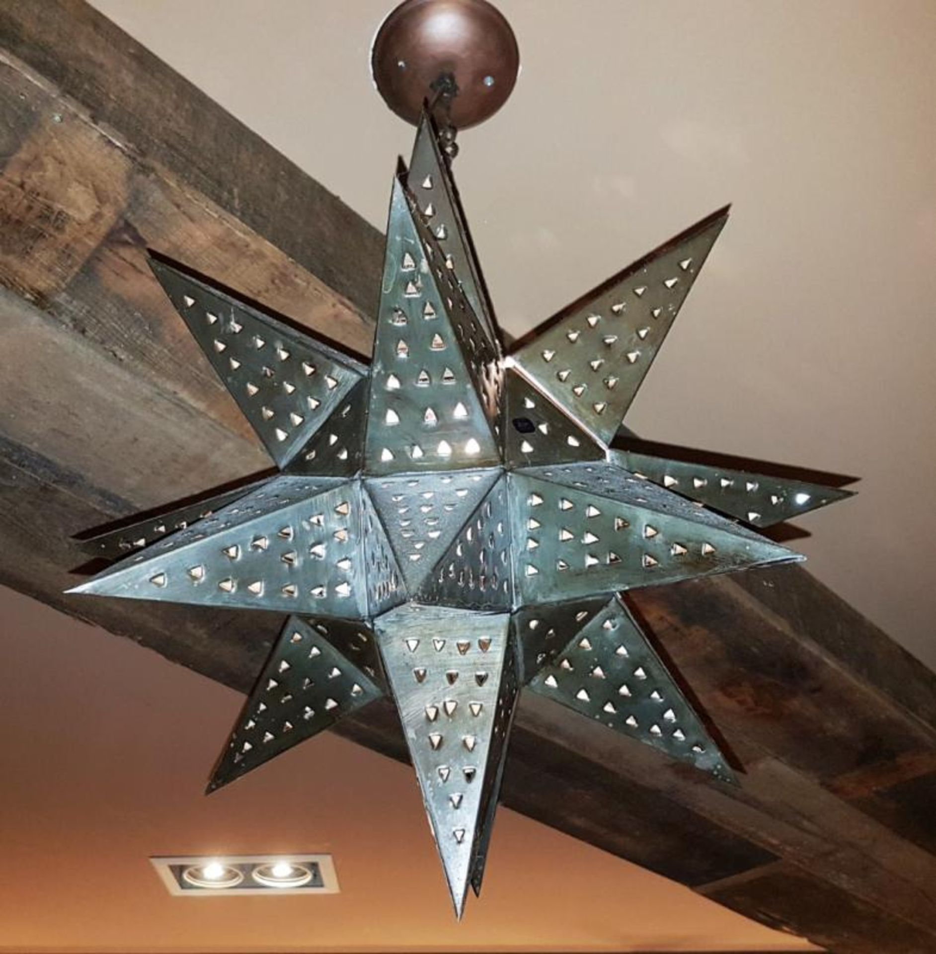 2 x Perforated Metal Star Shaped Pendant Light Fittings - 80cm Drop x 40cm Diameter - CL363 - Locati - Image 2 of 5