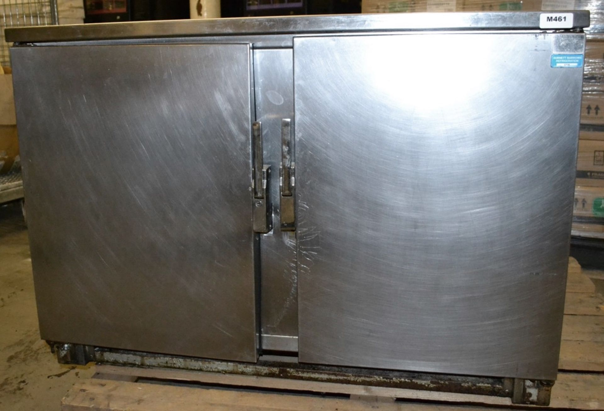 1 x WEALD High End 2-Door Bar Cooler Bottle Fridge - City Centre Restaurant Closure - Image 4 of 4