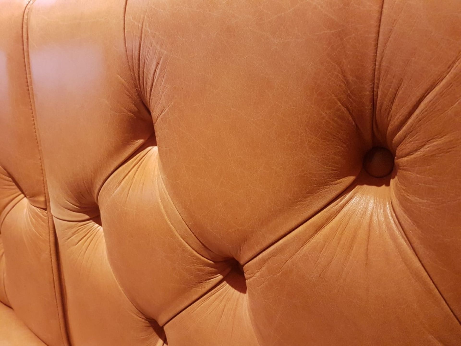1 x Contemporary Seating Booth Section Upholstered In A Tan Coloured Leather - Image 3 of 9