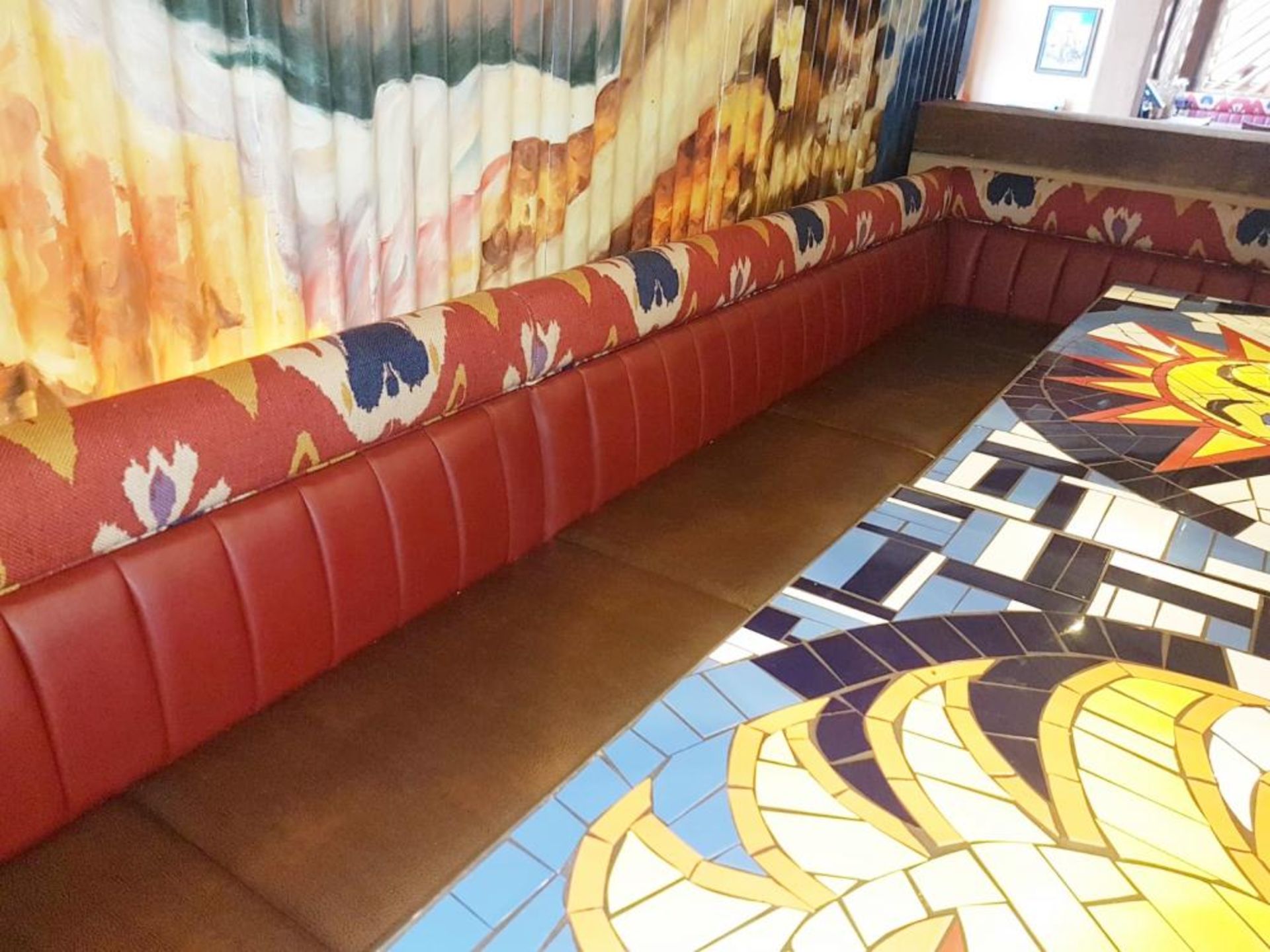 1 x Banquette Seating Bench With Faux Leather and Fabric Upholstery - Three Sided Design - Faux Leat - Image 3 of 9