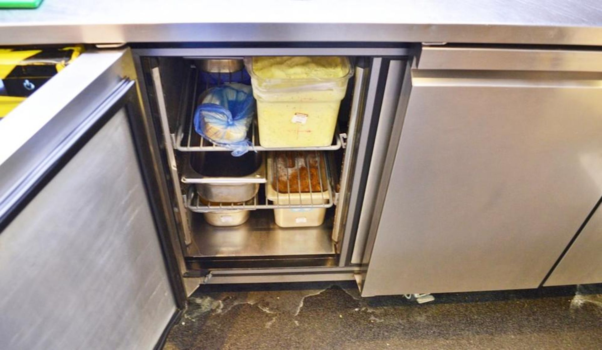 1 x Foster G2 Three Door Refrigerated Prep Bench With Salad / Pizza Topper - Includes Set of Gastro - Image 2 of 6