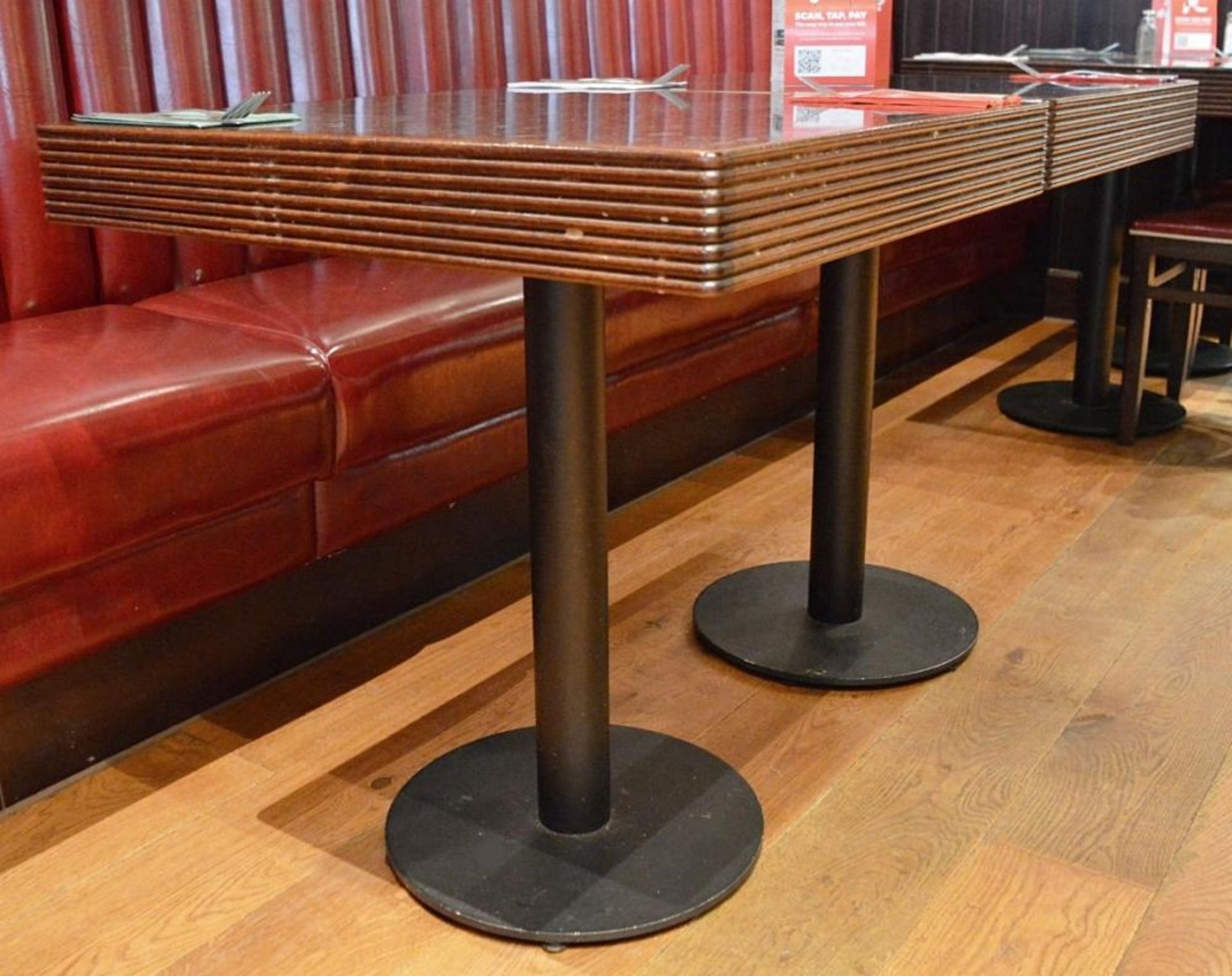 4 x Square Restaurant / Bistro Tables - Each Features A Wood Framed Top And Metal Base - 70x62xH80cm - Image 5 of 5