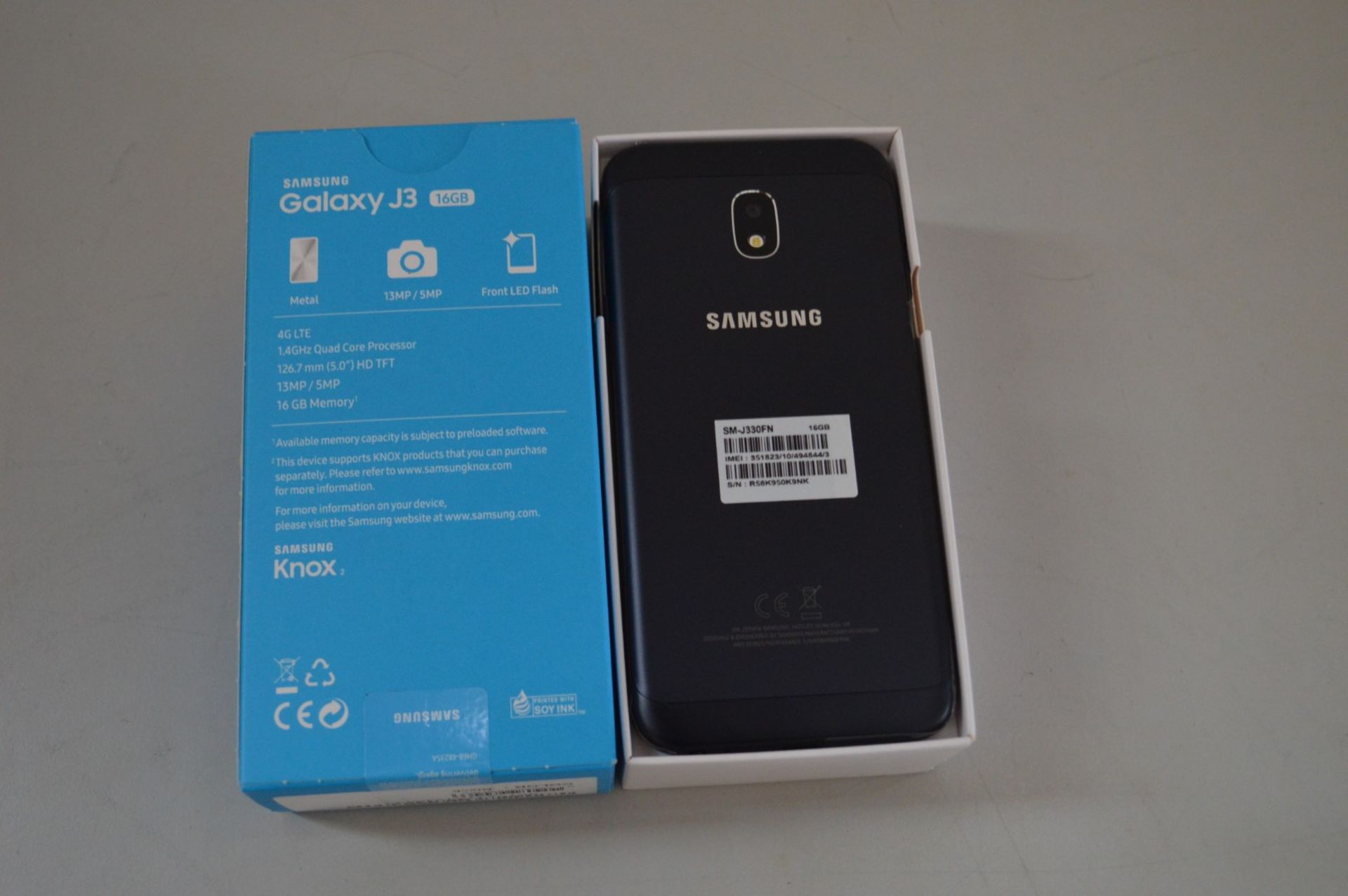 1 x Samsung Galaxy J3 (2017) Black Smartphone - Ref TP364 - Image 2 of 3