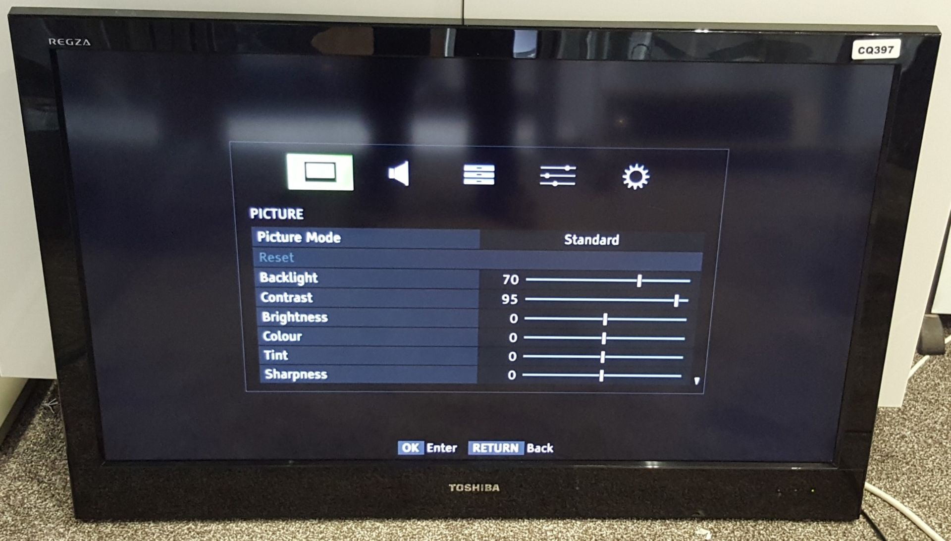 1 x Toshiba 40LV665D Digital Freeview 40" Full HD 1080p LCD TV - Ref CQ397