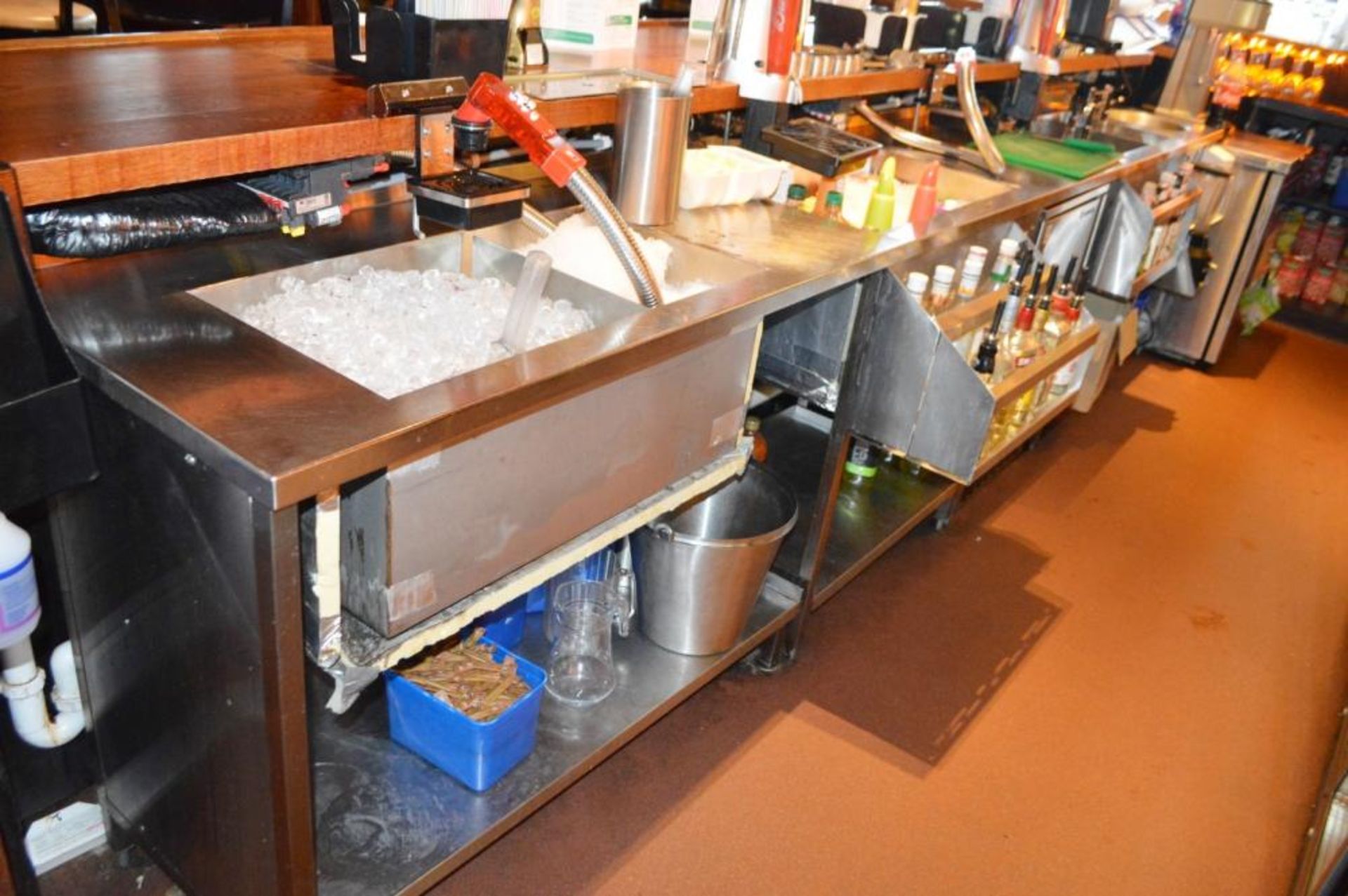 1 x Long Stainless Steel Backbar Workstation Comprising of 3 x Ice Wells, 1 x Handwash Basin and 2 x