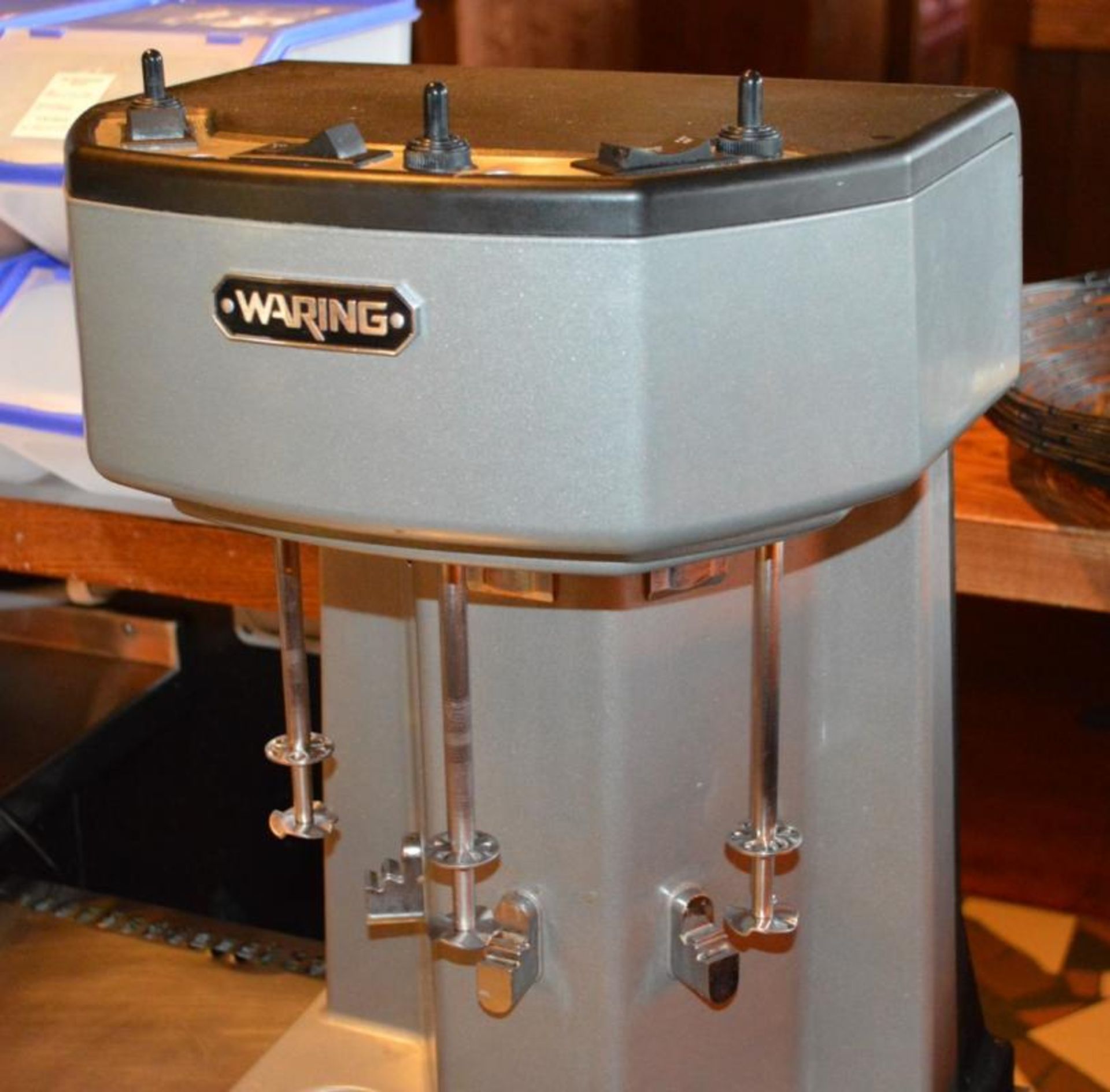1 x Waring Commercial Milkshake Mixer - Model WDM360E - H50 x W35 x D35 cms - RRP £580 - Red FB109 - - Image 3 of 3
