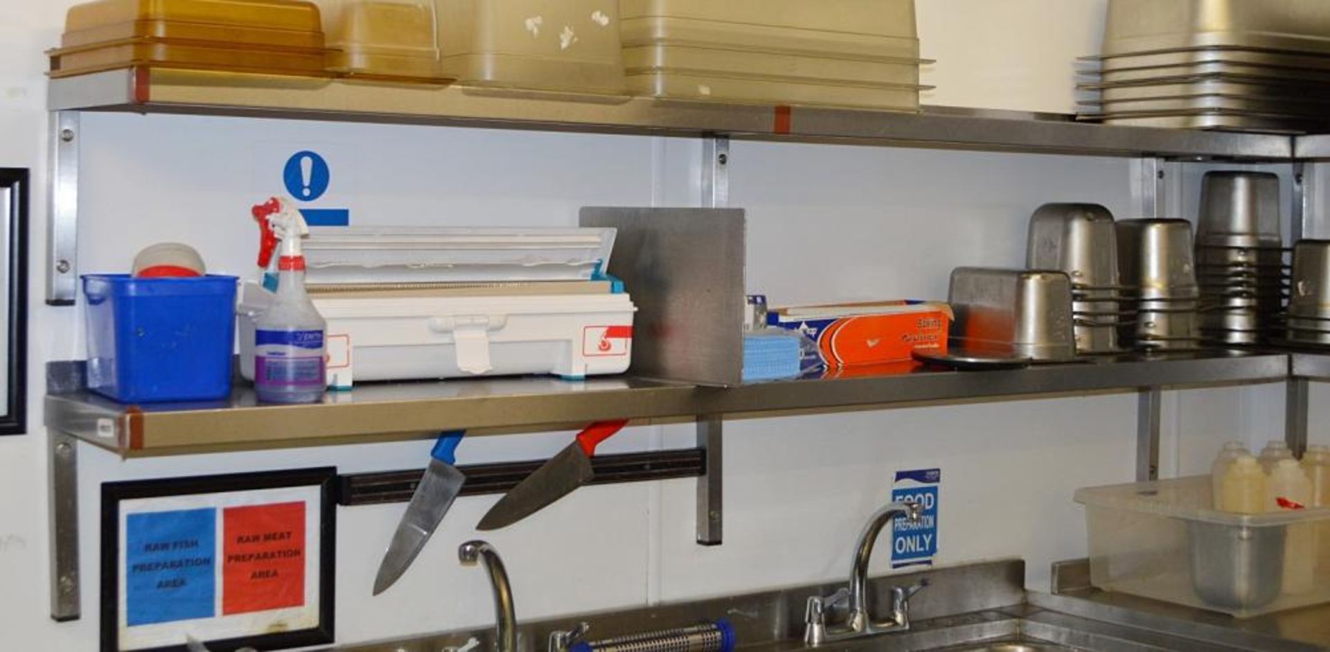 4 x Sections Of Wall Mounted Commercial Kitchen Shelving In Stainless Steel - CL367 - Ref CQ-FB236 - - Image 2 of 3