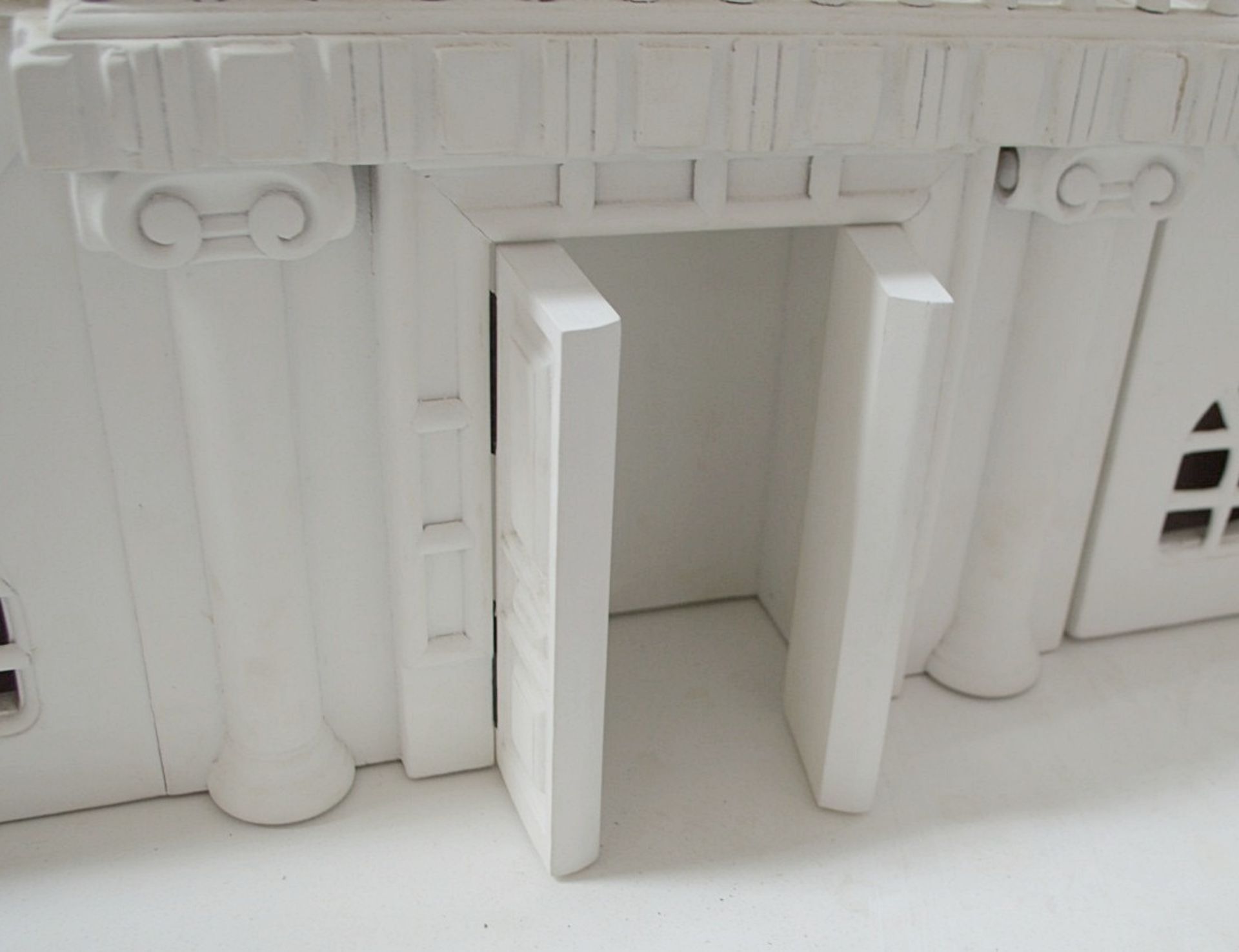 1 x Impressive Bespoke Hand Crafted Wooden Dolls House In White - Image 15 of 19