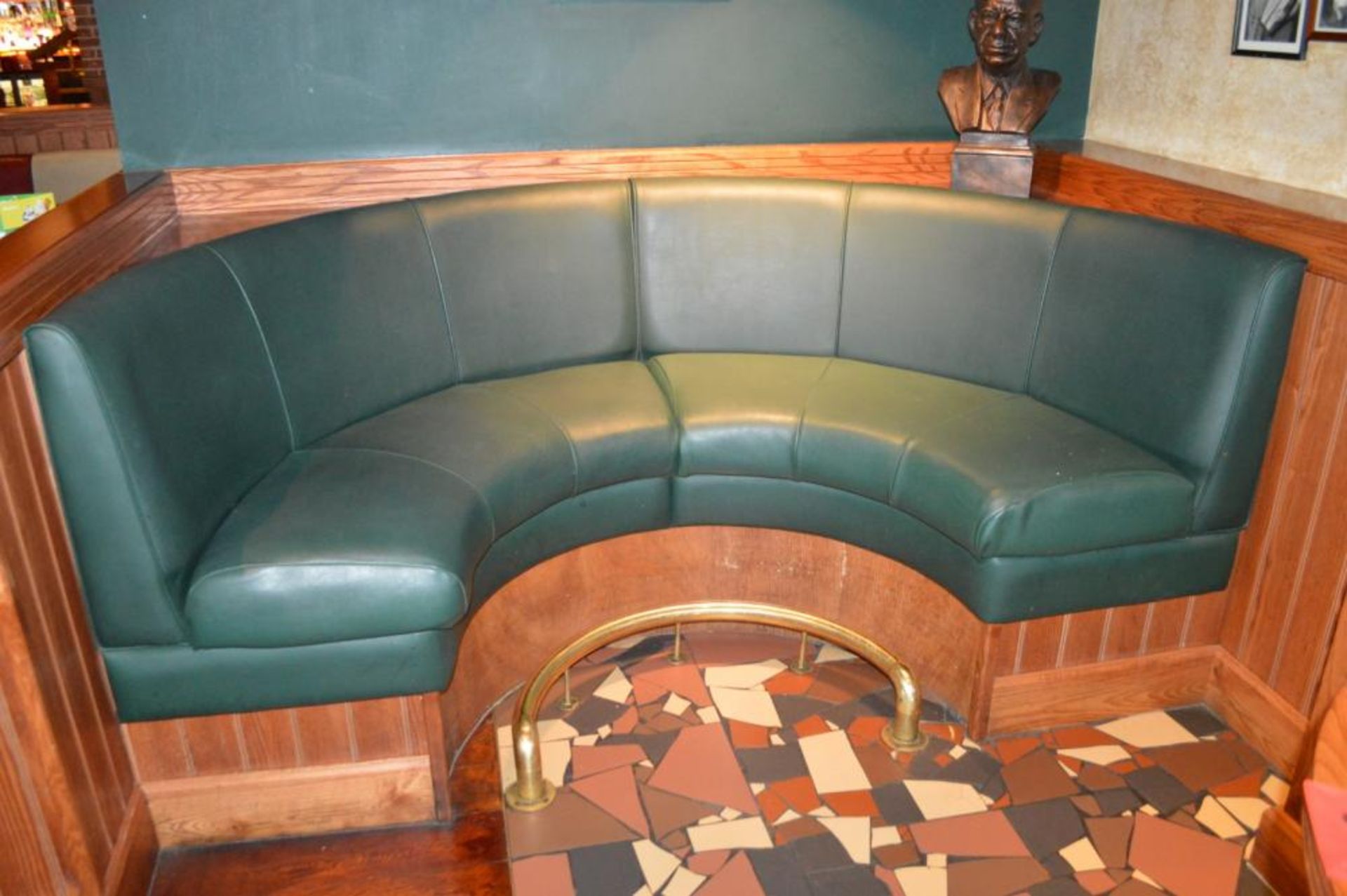 1 x Contemporary U Seating Booth With Green Faux Leather Upholstery and Brass Foot Rest - H105 x W22 - Image 5 of 5