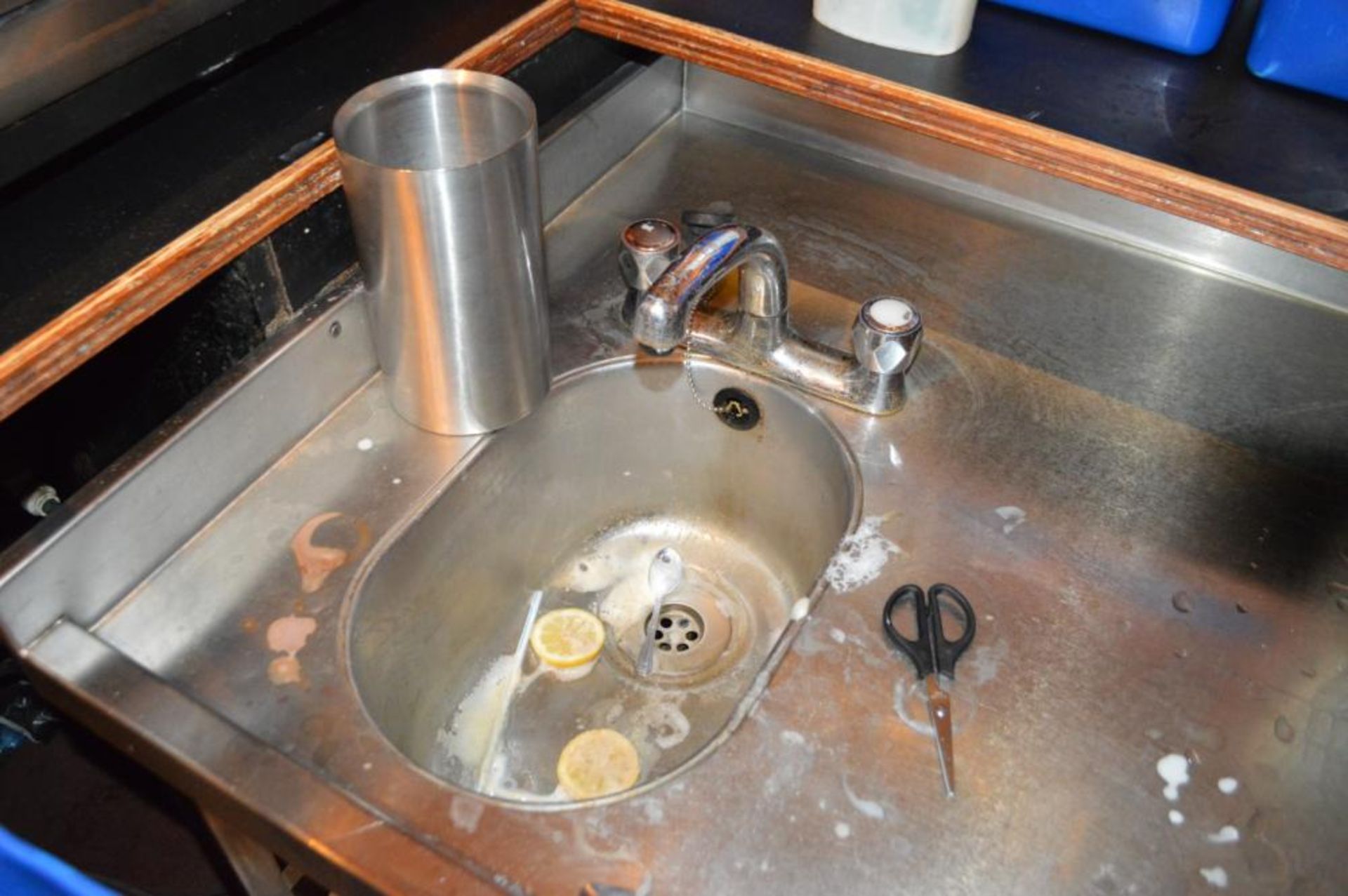 1 x Stainless Prep Bench With Undershelf, Sink Basin and Mixer Tap - H85 x W110 x D75 cms - Ref FB11 - Image 2 of 3