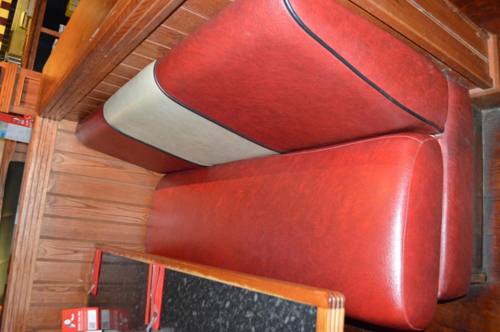 1 x Selection of Cosy Bespoke Seating Booths in a 1950's Retro American Diner Design With Dining Tab - Image 8 of 10