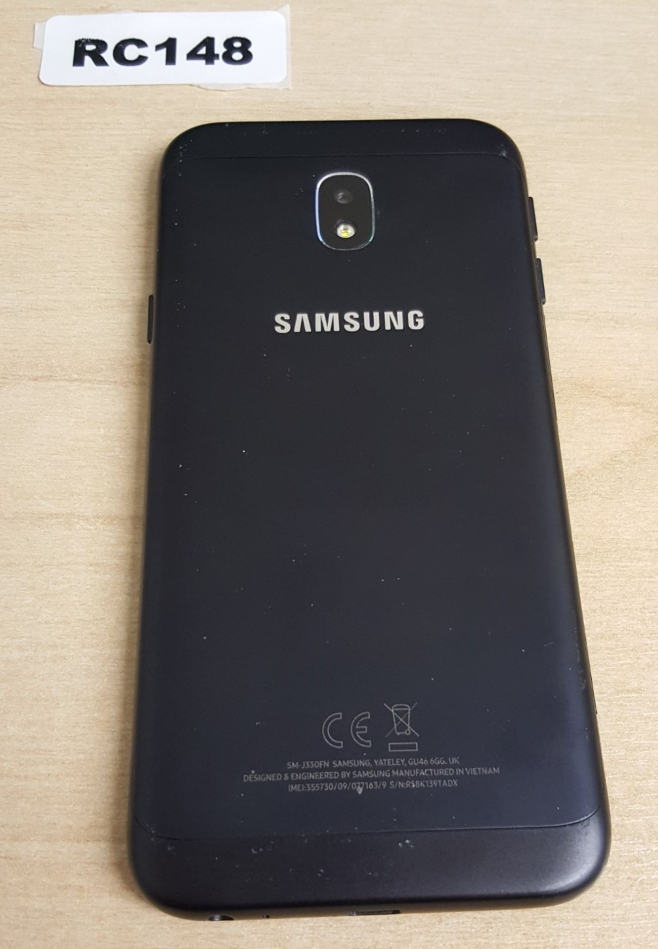 1 x Samsung Galaxy J3 (2017) Black Smartphone - Ref RC148 - Image 2 of 2