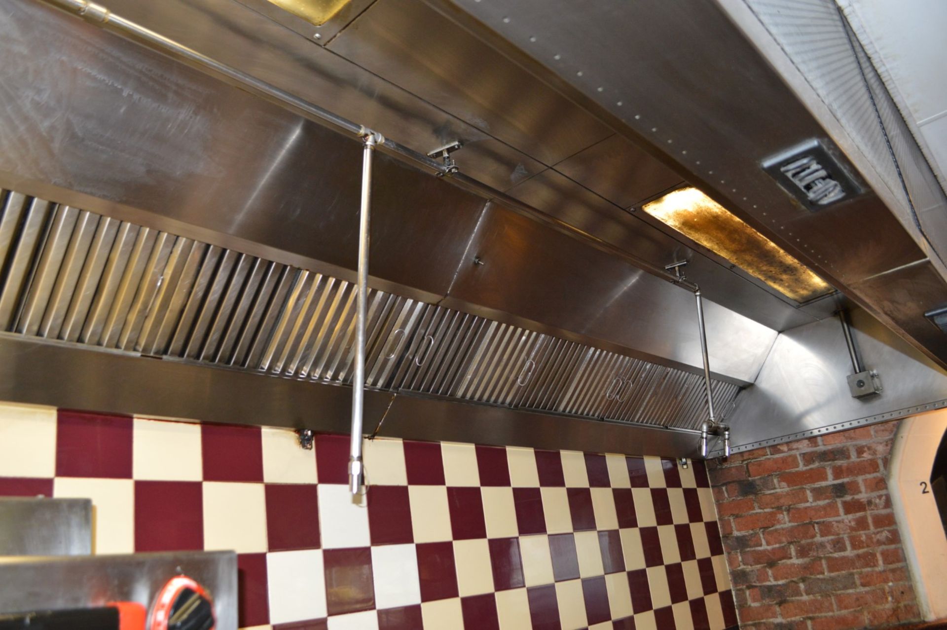 1 x Commercial Stainless Steel Kitchen Extractor Canopy With Ansul R-102 Fire Suppression System - - Image 7 of 13