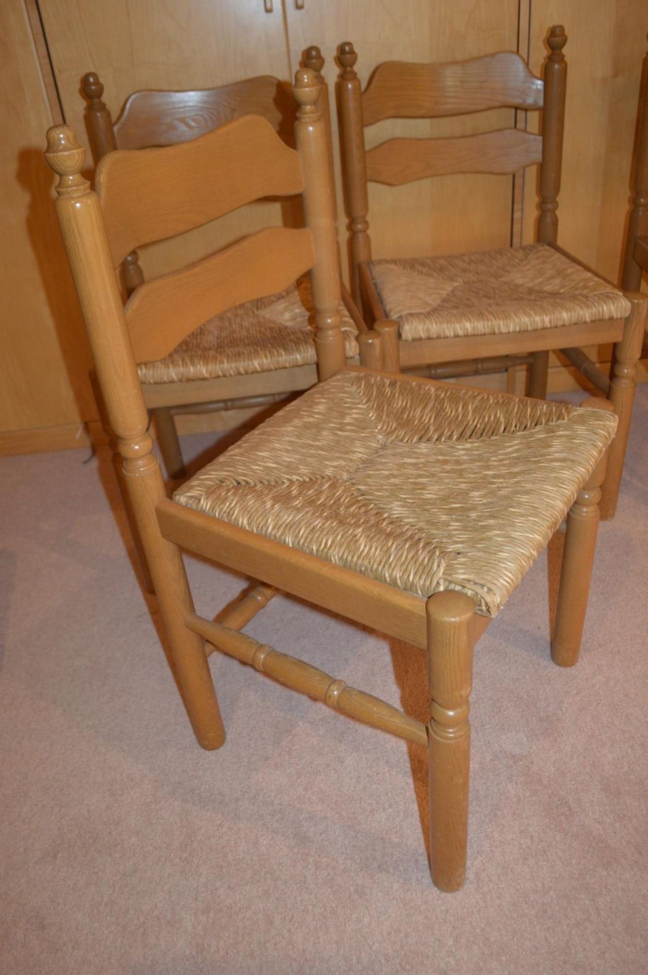 4 x Wooden Chairs With Thatched Seats - CL368 - Bowdon WA14 - NO VAT - Image 3 of 3