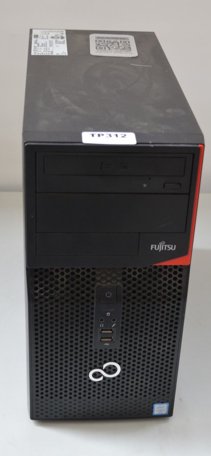 1 x Fujitsu Esprimo P556 E85 Desktop COMPUTER - Ref TP312