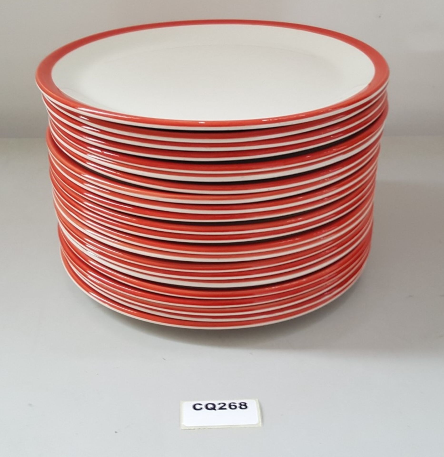 22 x Steelite Coupe Plates White With Red Outline Egde 27.5CM - Ref CQ268 - Image 2 of 4