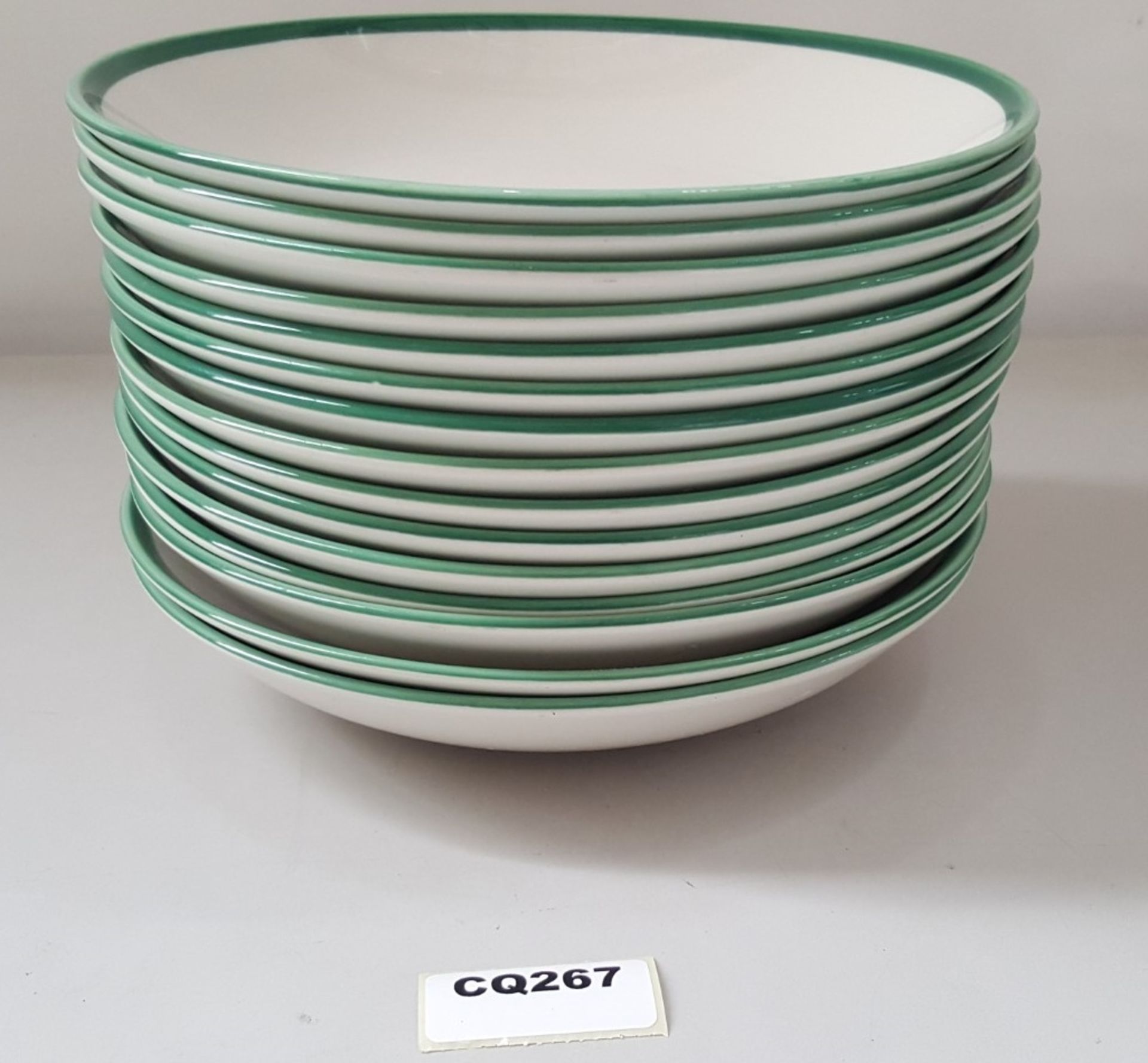 15 x Steelite Coupe Bowls White With Green Outline Egde 25CM - Ref CQ267 - Image 2 of 5