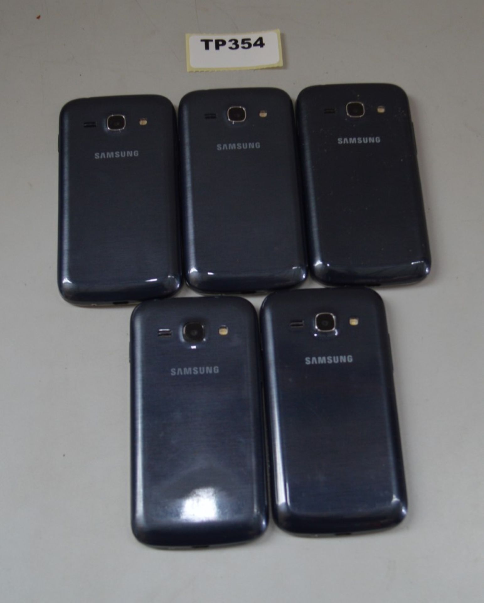 1 x Joblot of 5 Samsung Galaxy Ace 3 GT-S7275R Smartphones - Ref TP354 - Image 2 of 3