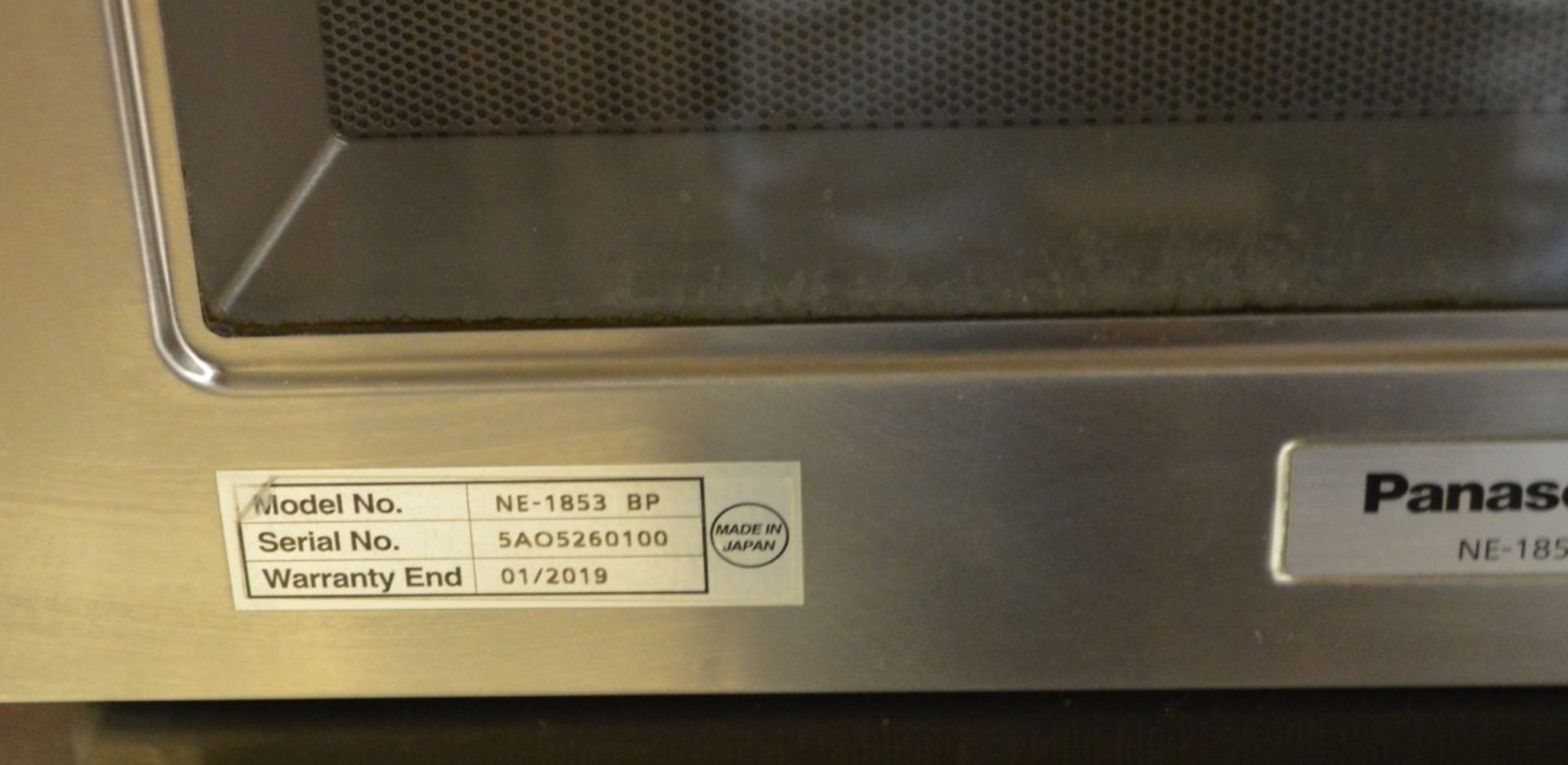 1 x Panasonic NE-1853 1800w Commercial Microwave With Stainless Steel Finish - RRP £650 - Ref - Image 3 of 3