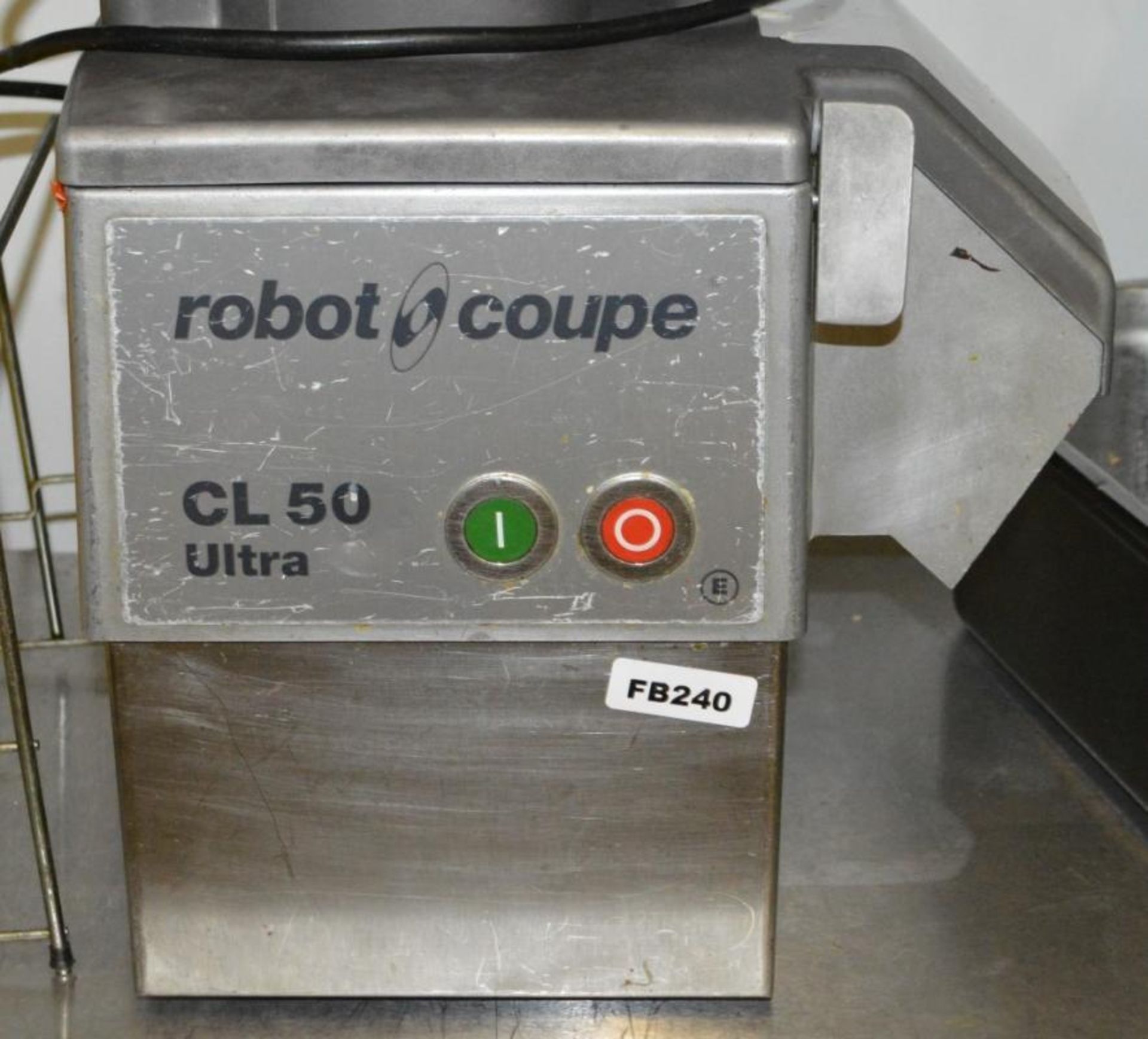 1 x Robot Coupe CL50 Ultra Food Processor - Dimensions: W24 x H35 x D30cm - CL367 - Ref CQ-FB240 - L - Bild 2 aus 2