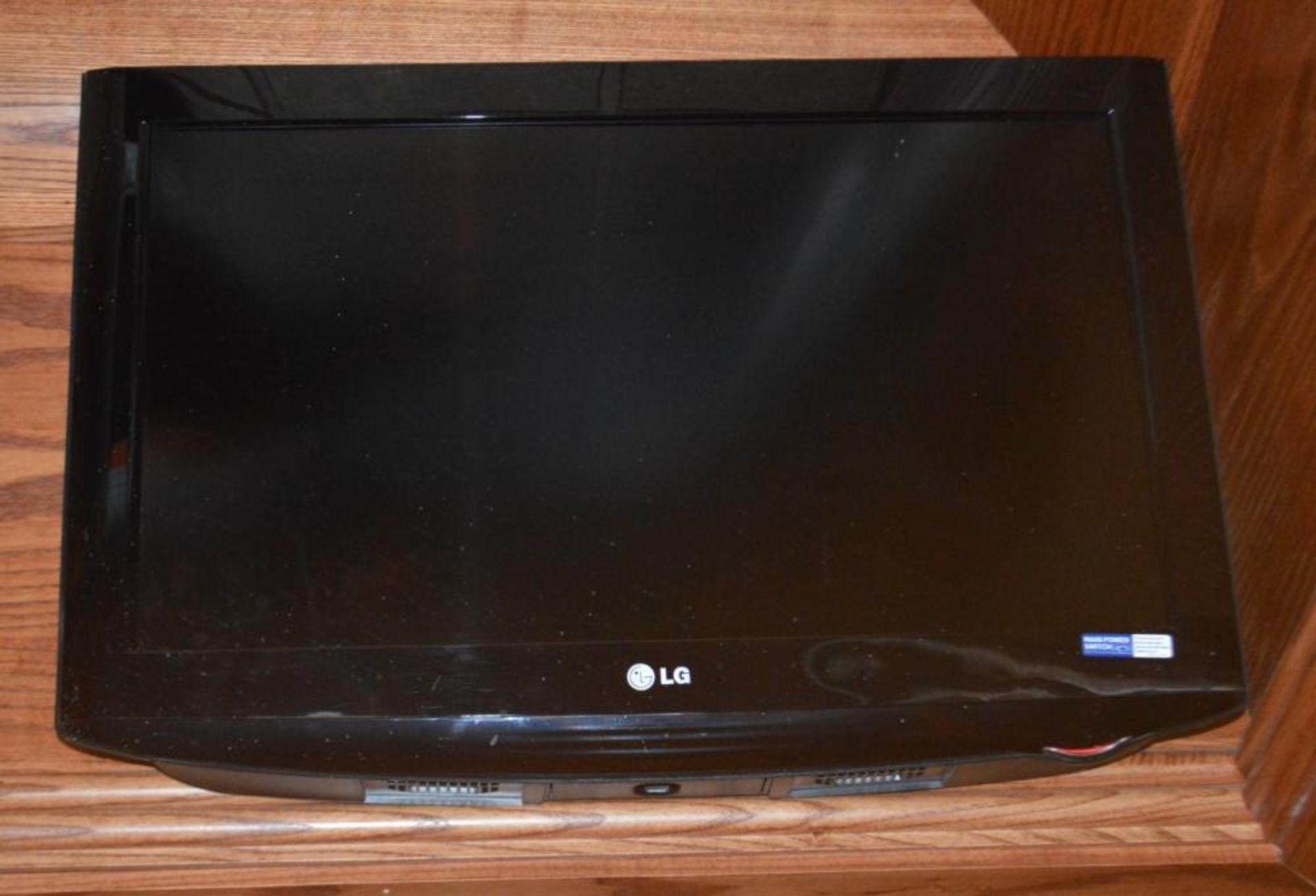 2 x LG 26 Inch Flatscreen Televisions - CL357 - Location: Bolton BL6 - Image 2 of 2