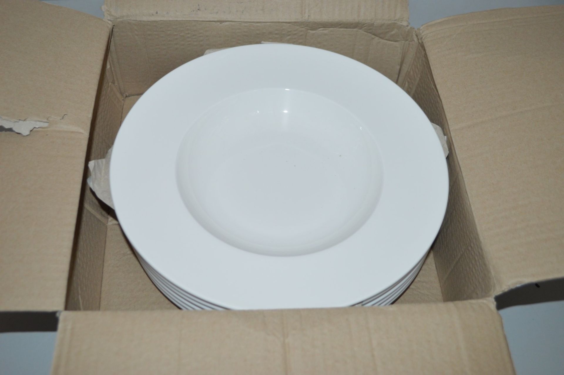 4 x Villeroy & Boch Universal Pasta Plate (0.6L) White 6 x Plates Unused Box 16-2040-2790 W300mm (RR - Image 4 of 4