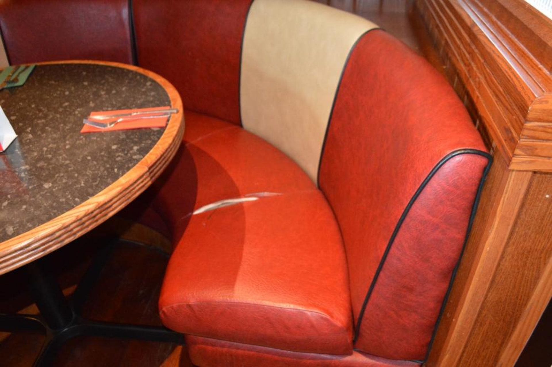 1 x Seating Booth in a 1950's Retro American Diner Design - Upholstered With Red and Cream Faux Leat - Image 3 of 9