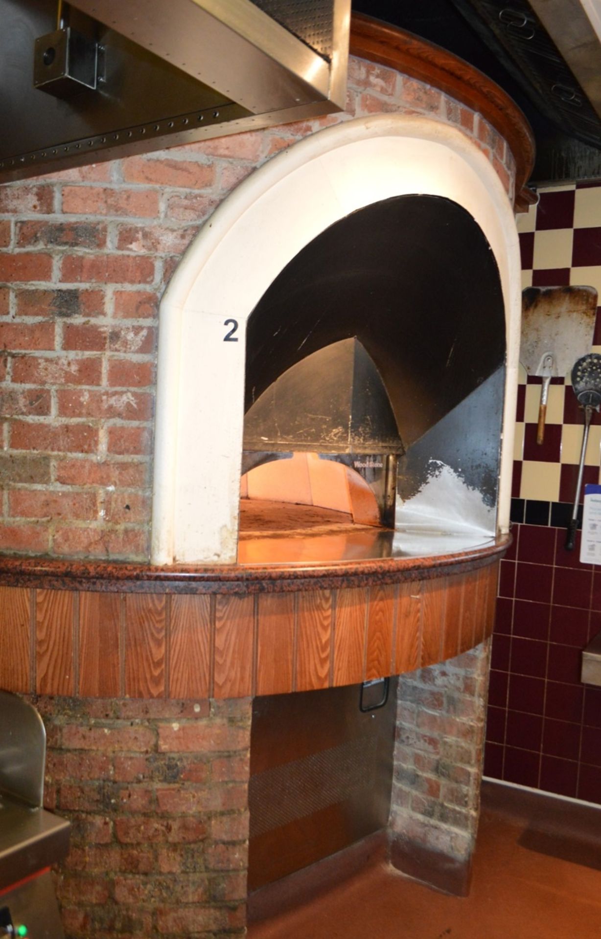 1 x Wood Stone Commercial Gas Fired Pizza Oven - CL357 - Location: Bolton BL6 This lot will incur