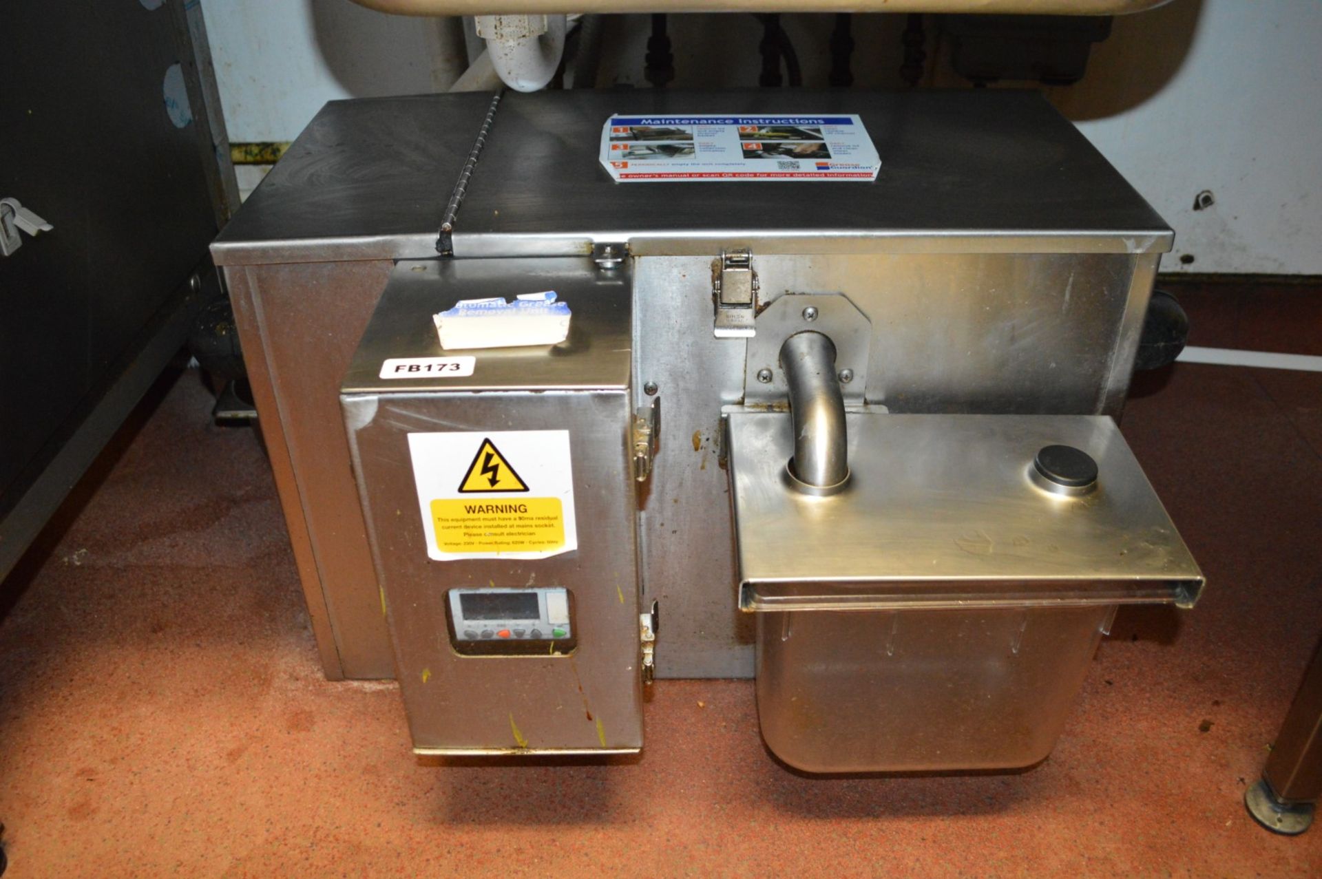 1 x Grease Guardian Grease Trap With Digital Panel and Stainless Steel Finish - H30 x W50 cms - - Image 3 of 3