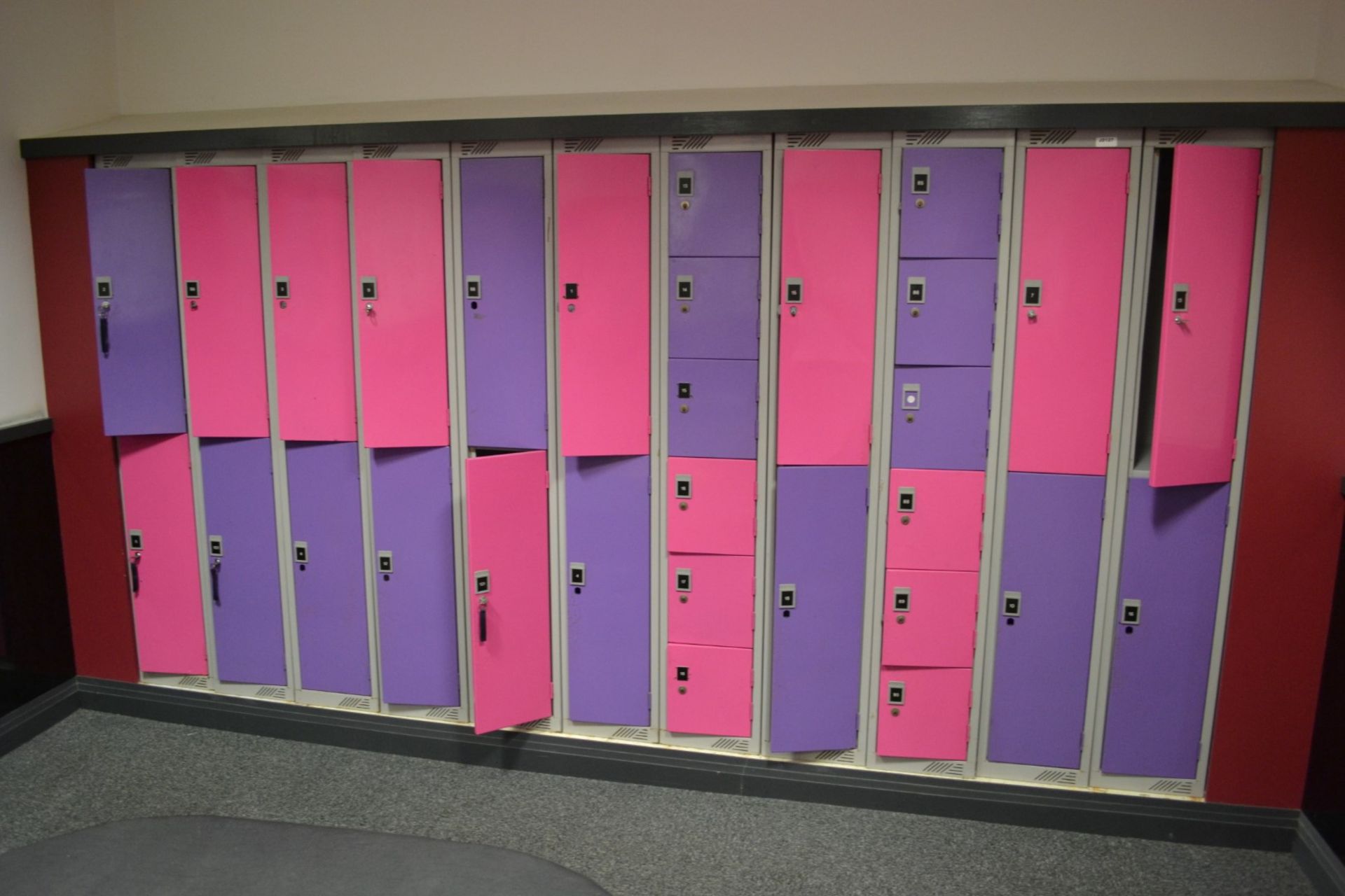 30 x Steel Changing Room Lockers in Purple and Pink - Some With Keys and Some Without - - Image 2 of 2