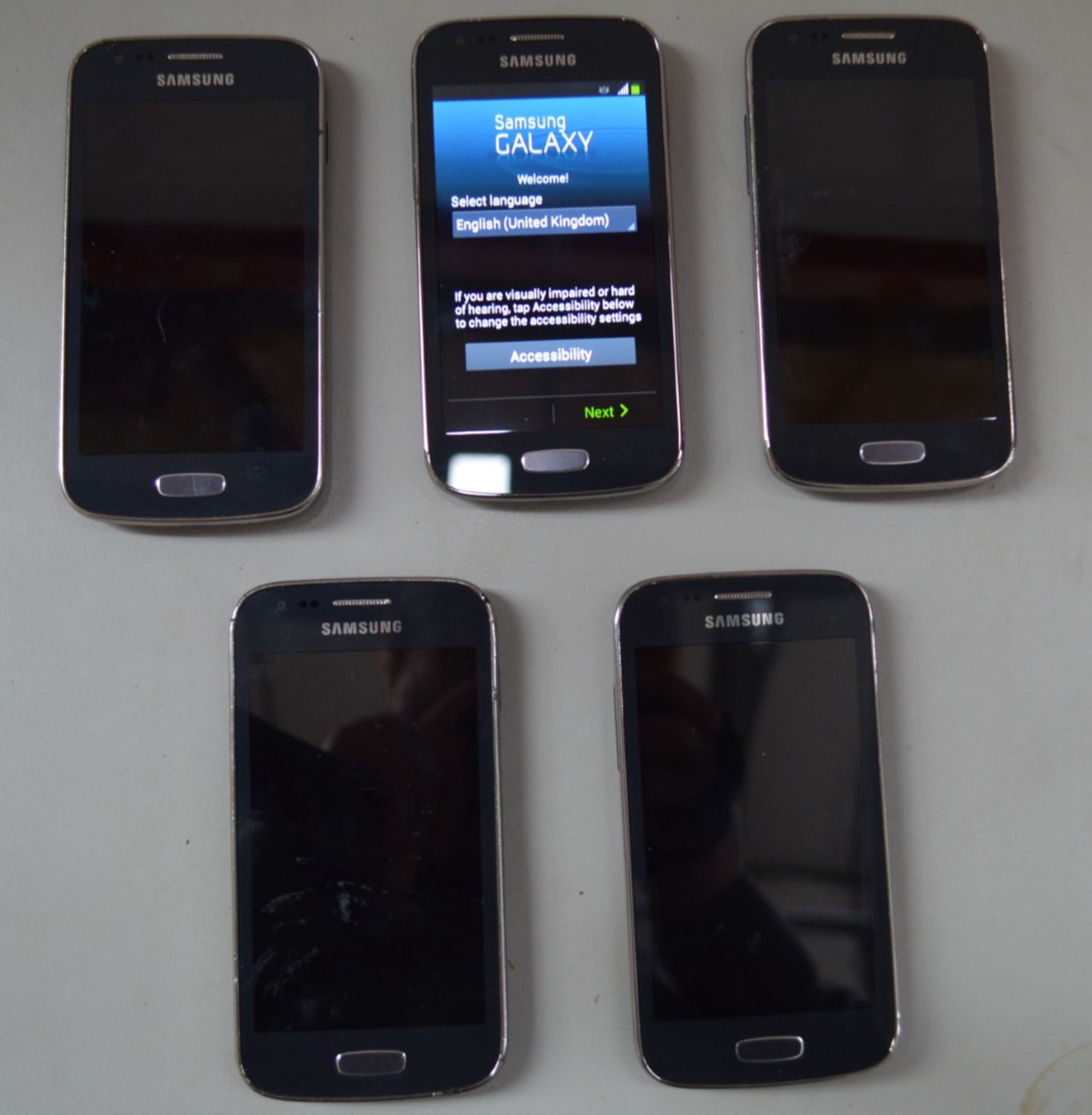 1 x Joblot of 5 Samsung Galaxy Ace 3 GT-S7275R Smartphones - Ref TP354 - Image 3 of 3