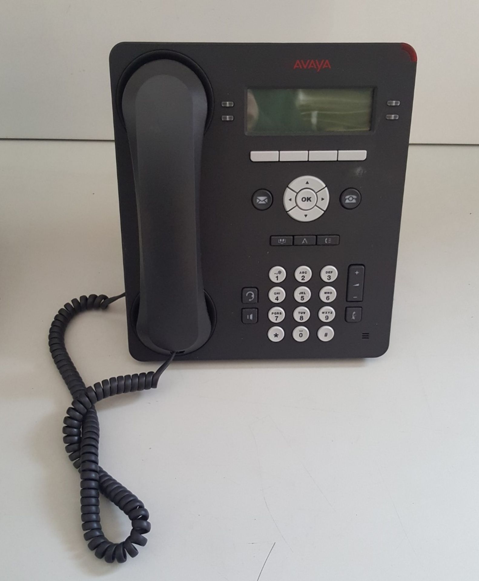 2 x Avaya 9504 Office Phone 700500206 - Ref CQ238 - CL379 - Location: Altrincham WA14 - Image 2 of 4