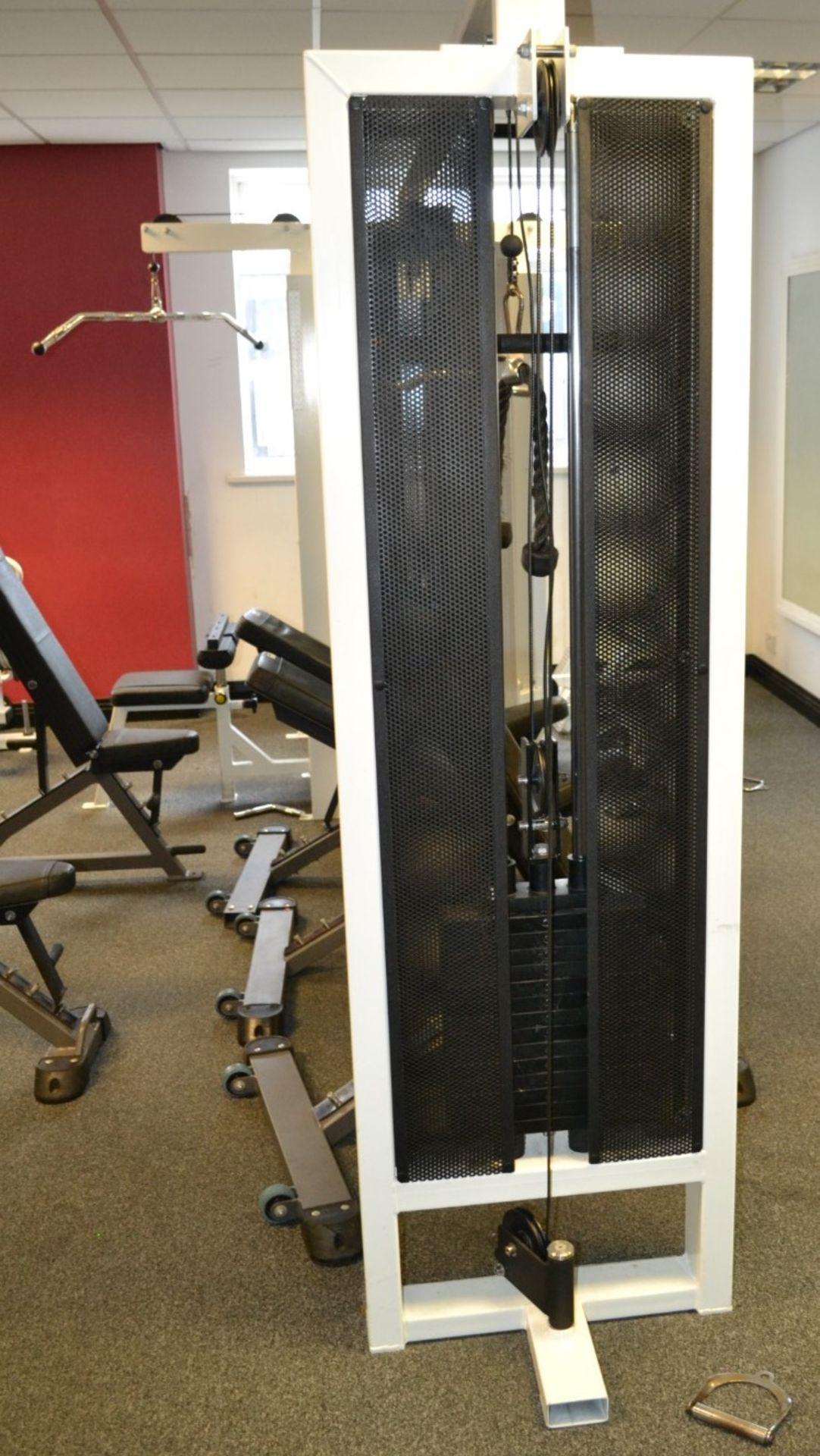 1 x Force Multi Gym Machine With Low Row, Lat Pulldown and Cable Cross - Image 7 of 8