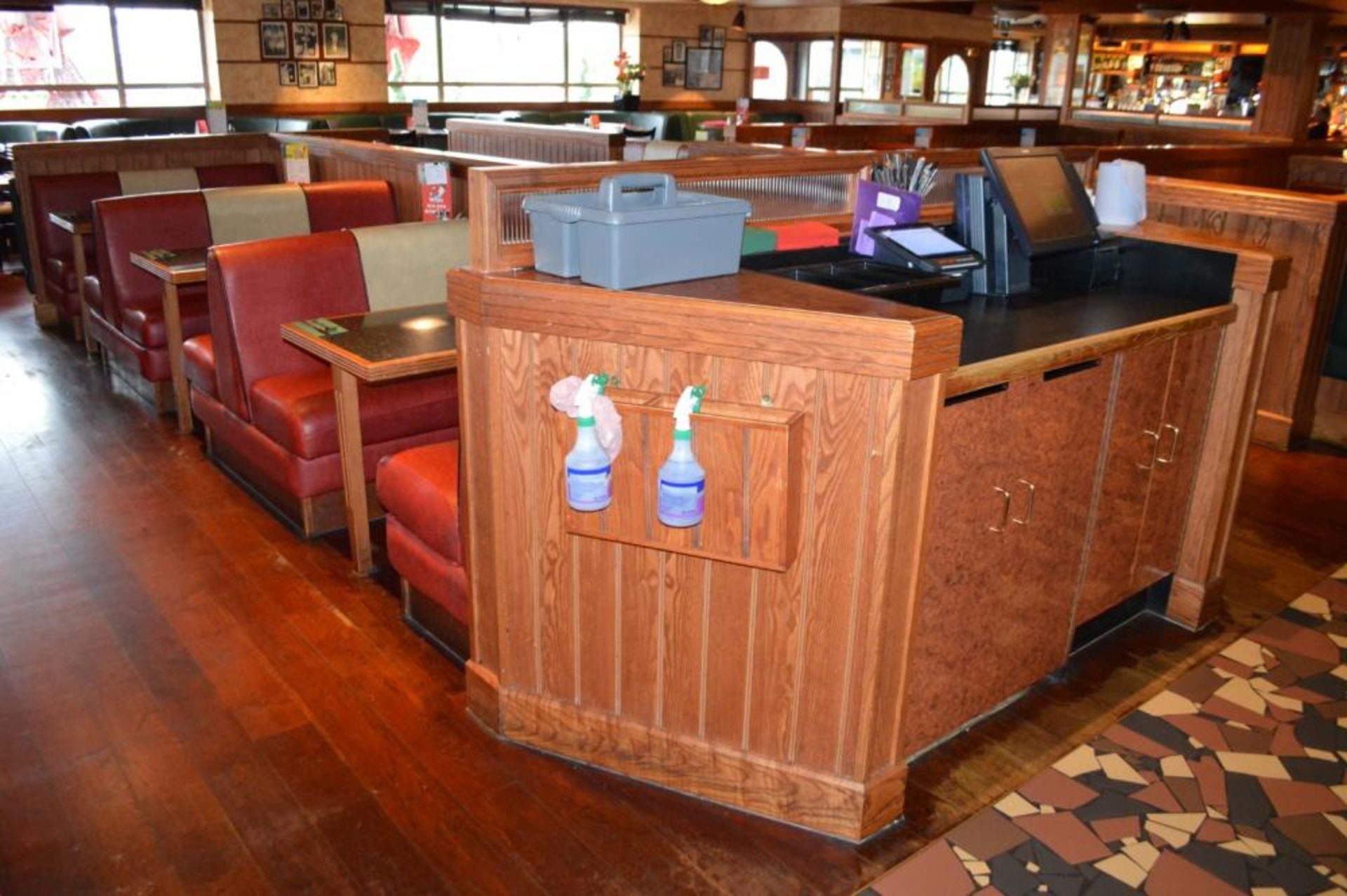 1 x Selection of Cosy Bespoke Seating Booths in a 1950's Retro American Diner Design With Dining Tab - Image 26 of 30