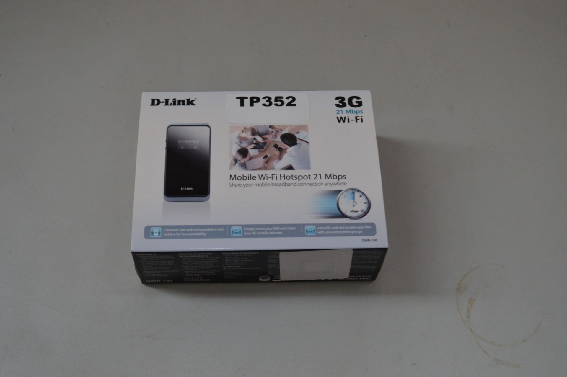 1 x D-Link DWR-730 - mobile hotspot - 3G - Ref TP352