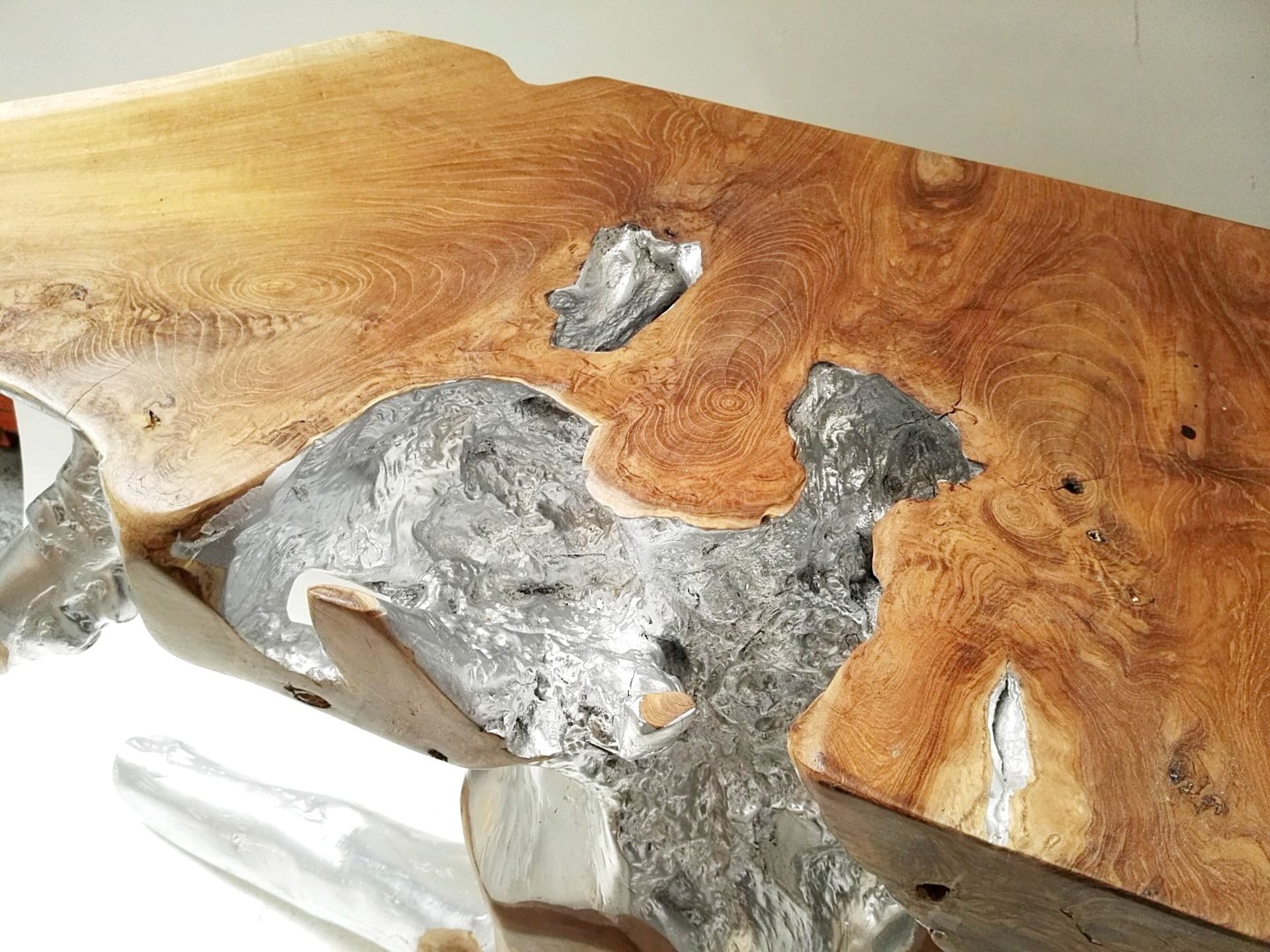 1 x Unique Reclaimed Solid Tree Root Console Table In SILVER - 150cm Wide - Image 3 of 8