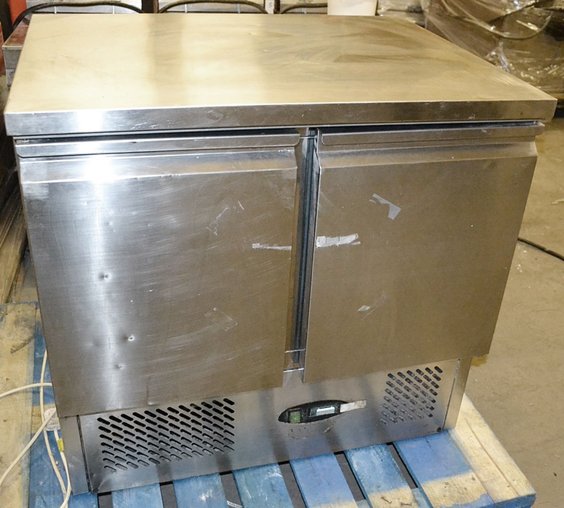 1 x VALERA 2-Door Stainless Steel Cabinet - City Centre Restaurant Closure - CL007 - Ref: M454 - Di