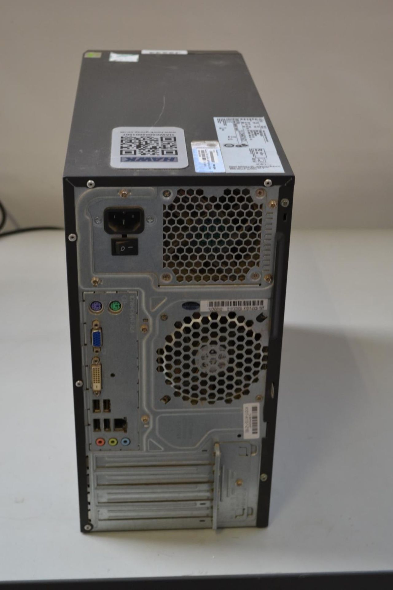 1 x FUJITSU ESPRIMO P400 DESKTOP COMPUTER - Ref J2234 - Image 2 of 5