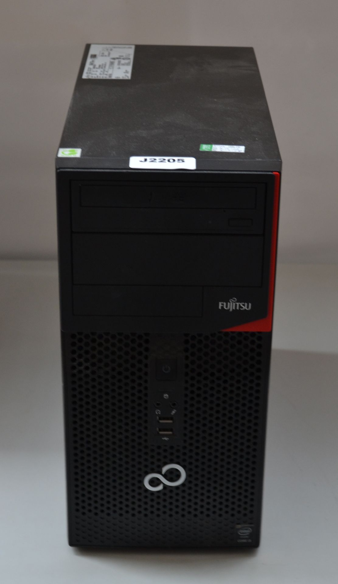 1 x FUJITSU ESPRIMO P420 DESKTOP COMPUTER - Ref J2205