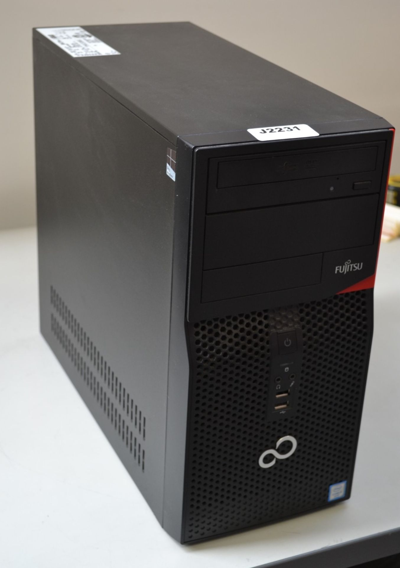 1 x Fujitsu Esprimo P556 E85 Desktop COMPUTER - Ref J2231 - Image 5 of 5