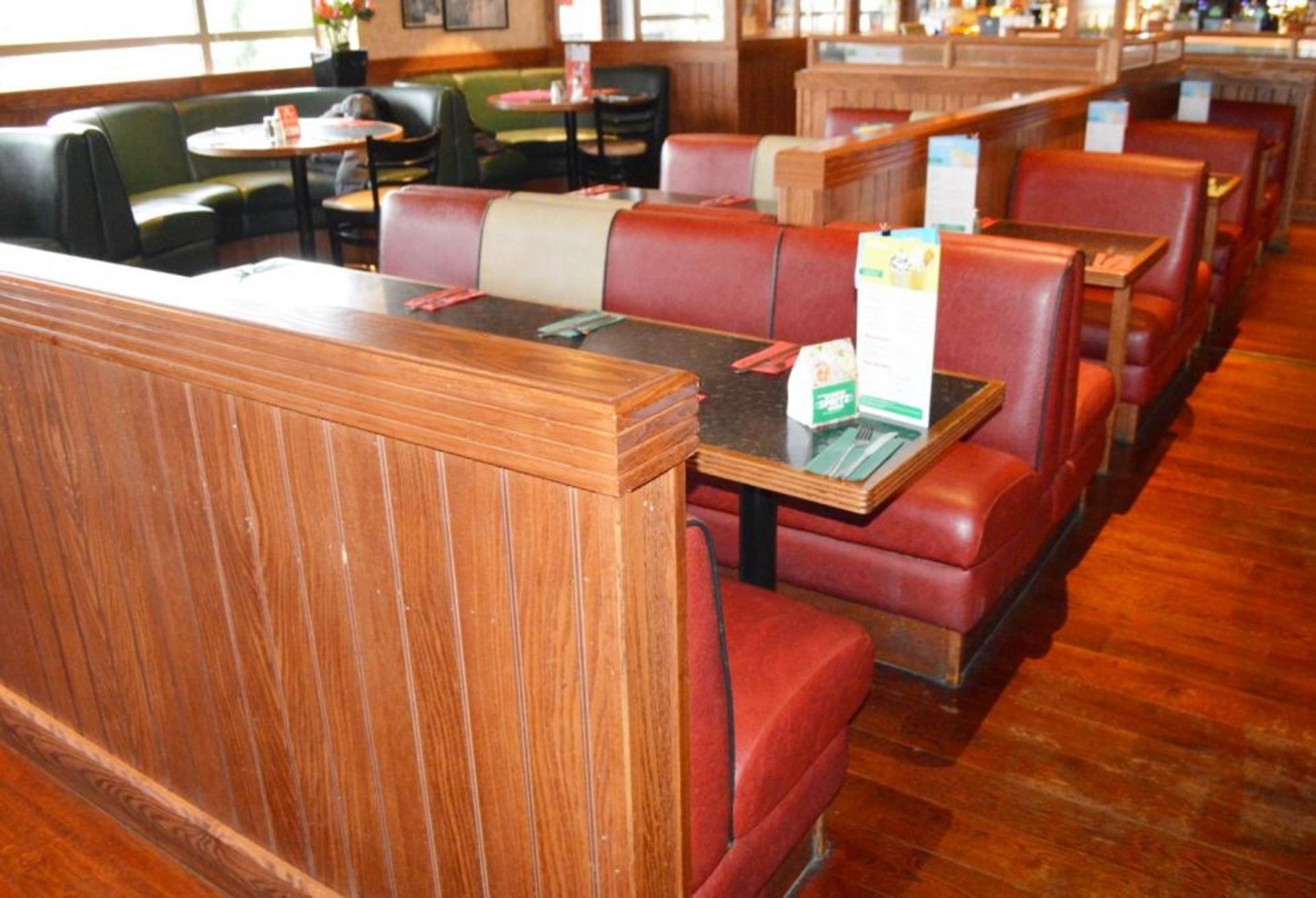 1 x Selection of Cosy Bespoke Seating Booths in a 1950's Retro American Diner Design With Dining Tab - Image 27 of 30