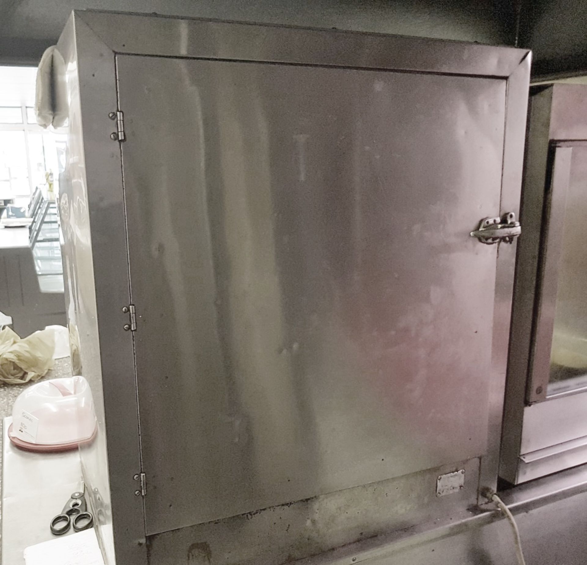 1 x Stainless Steel Hot Food Locker - Dimensions: 80 x 57 x H92cm - CL335 - Location: Preston PR3 - Image 3 of 4