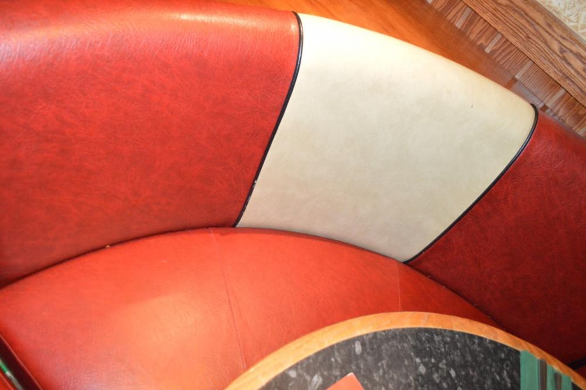 1 x Seating Booth in a 1950's Retro American Diner Design - Upholstered With Red and Cream Faux Leat - Image 8 of 9