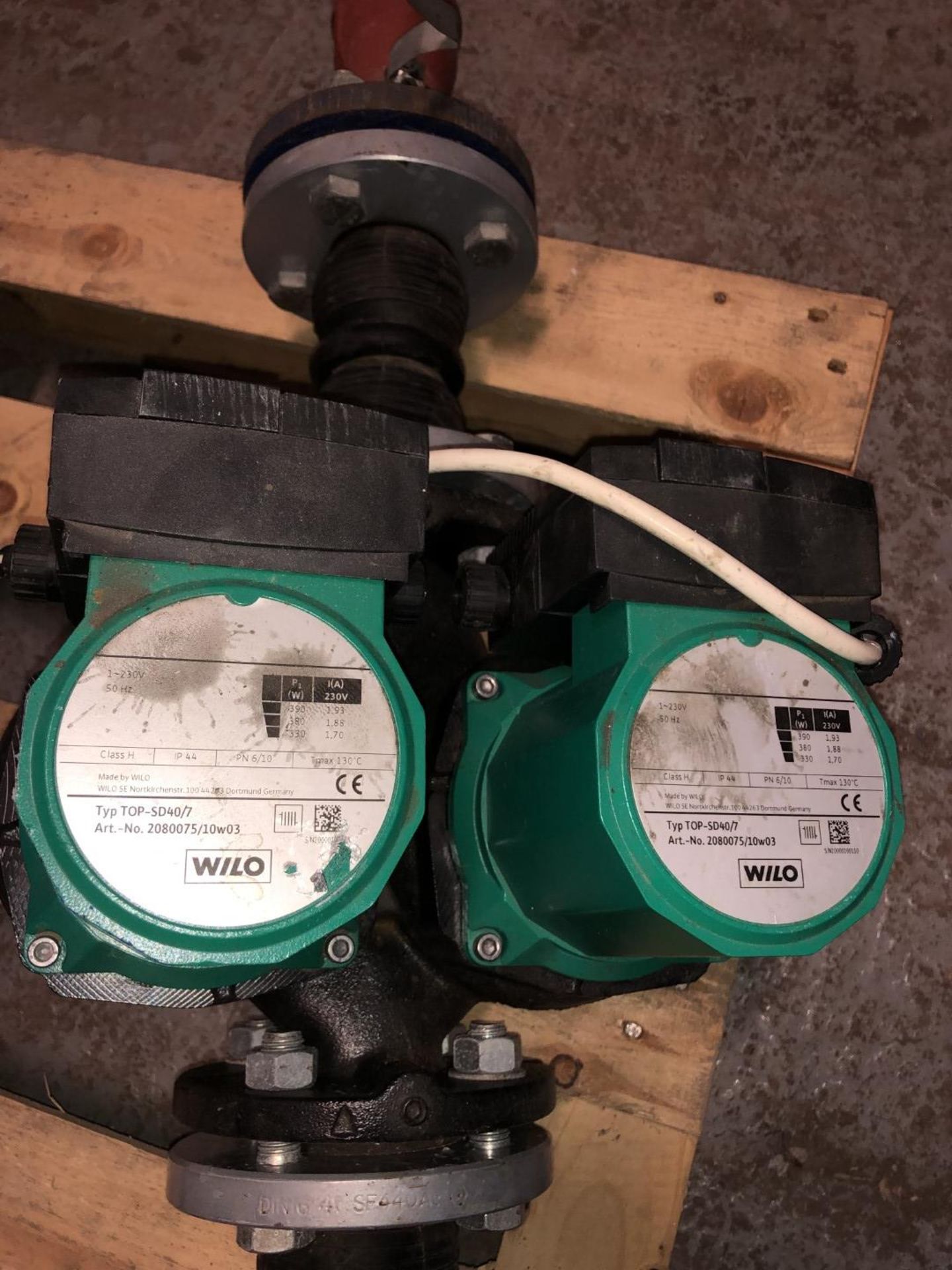 1 x Twin Head WILO Circulator Pump - NP006 - CL344 - Location: Altrincham WA14 - Image 3 of 4