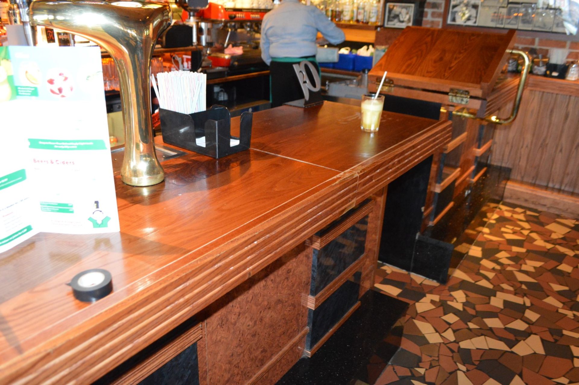 1 x Restaurant / Pub Bar and Backbar From American Diner Themed Restaurant - Burr Walnut and Black - Image 28 of 47